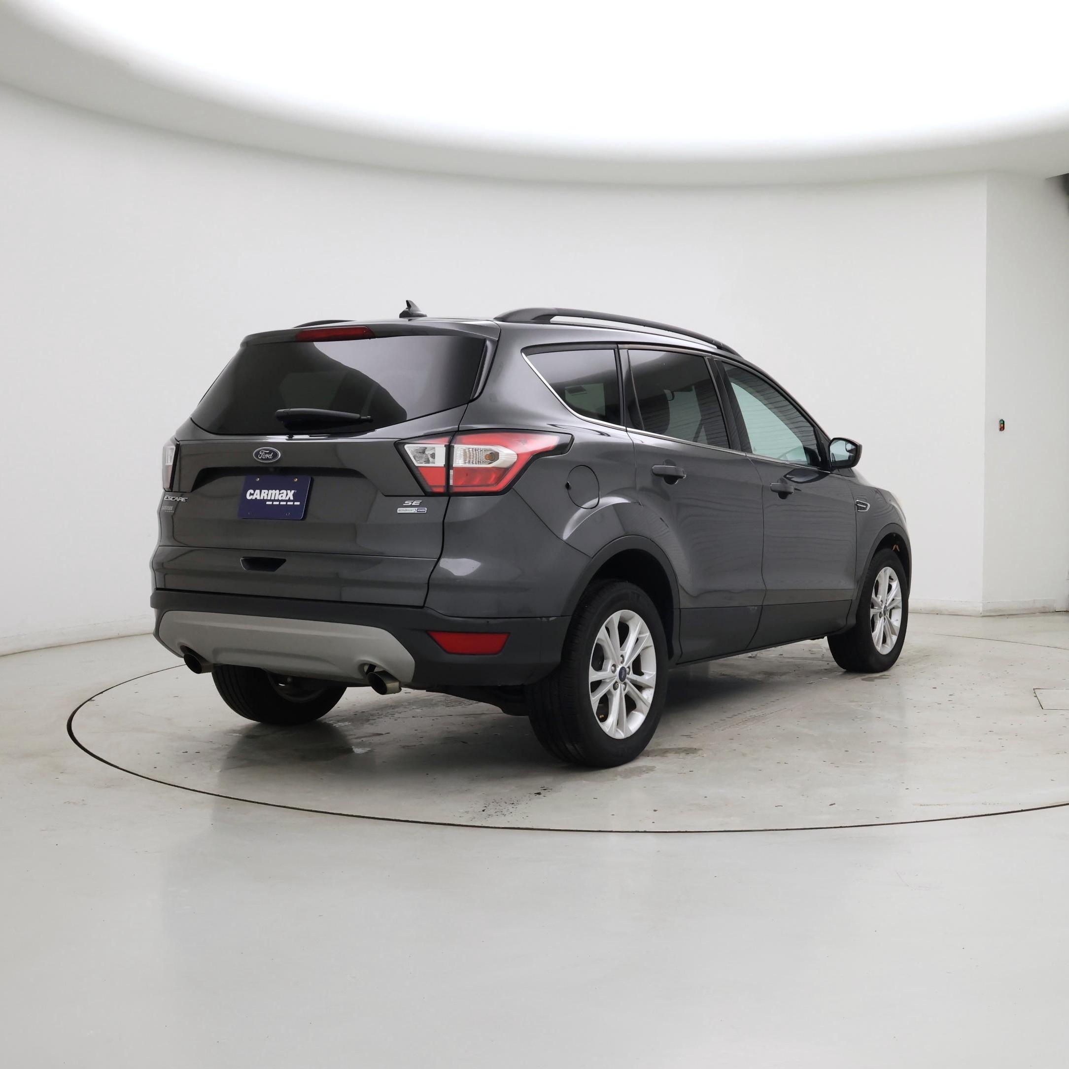 Thumbnail: 2018 Ford Escape - 8