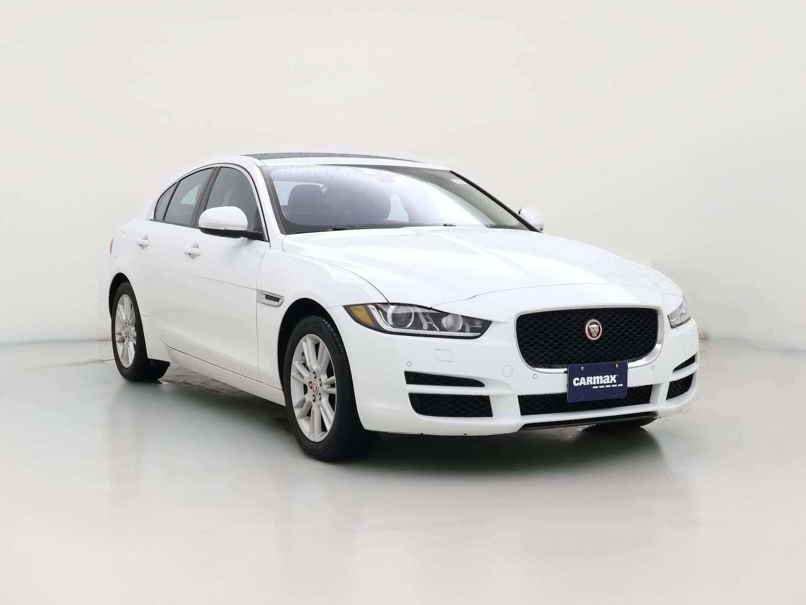 2018 Jaguar XE