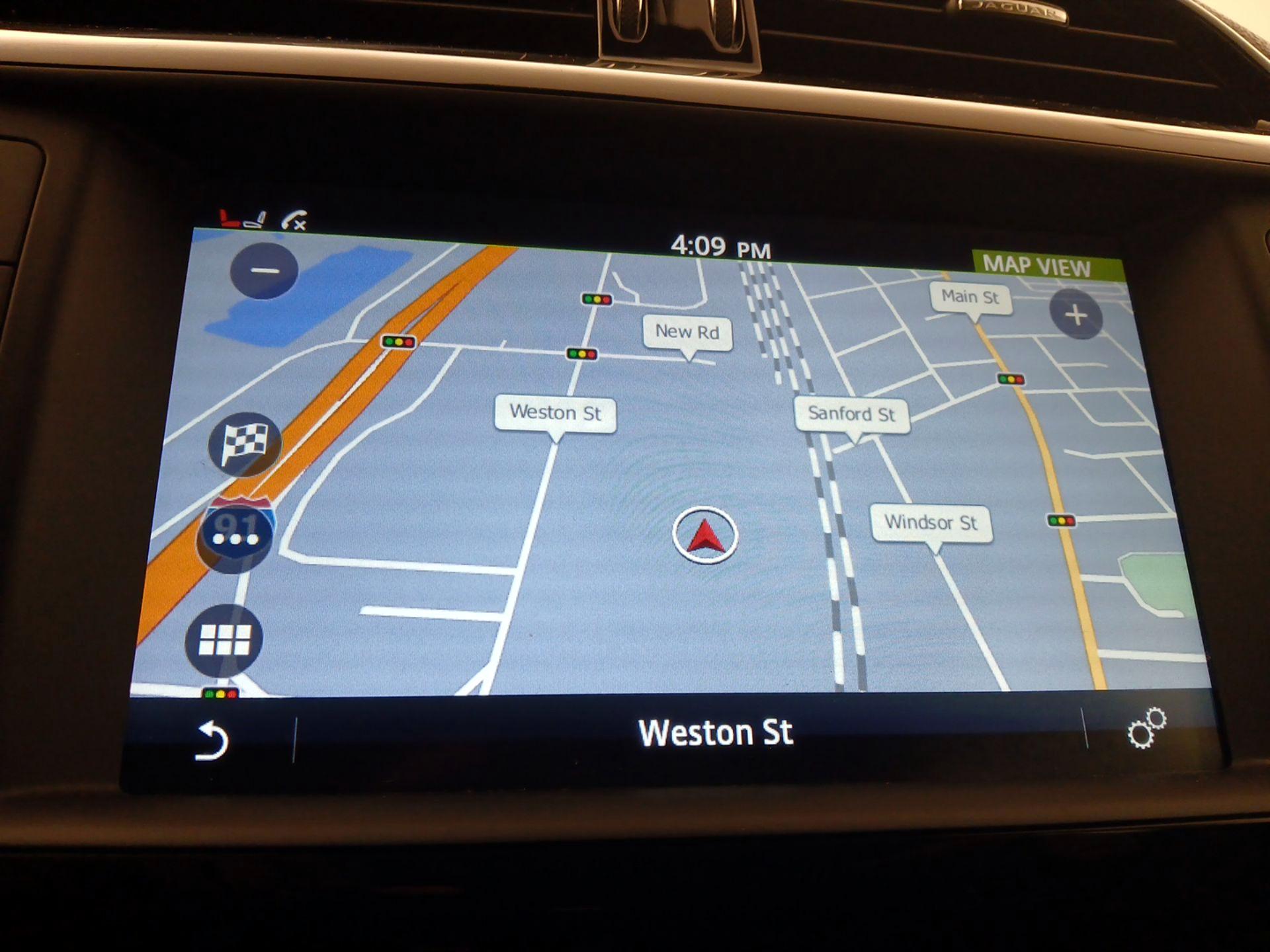 Thumbnail: 2018 Jaguar XE - 14