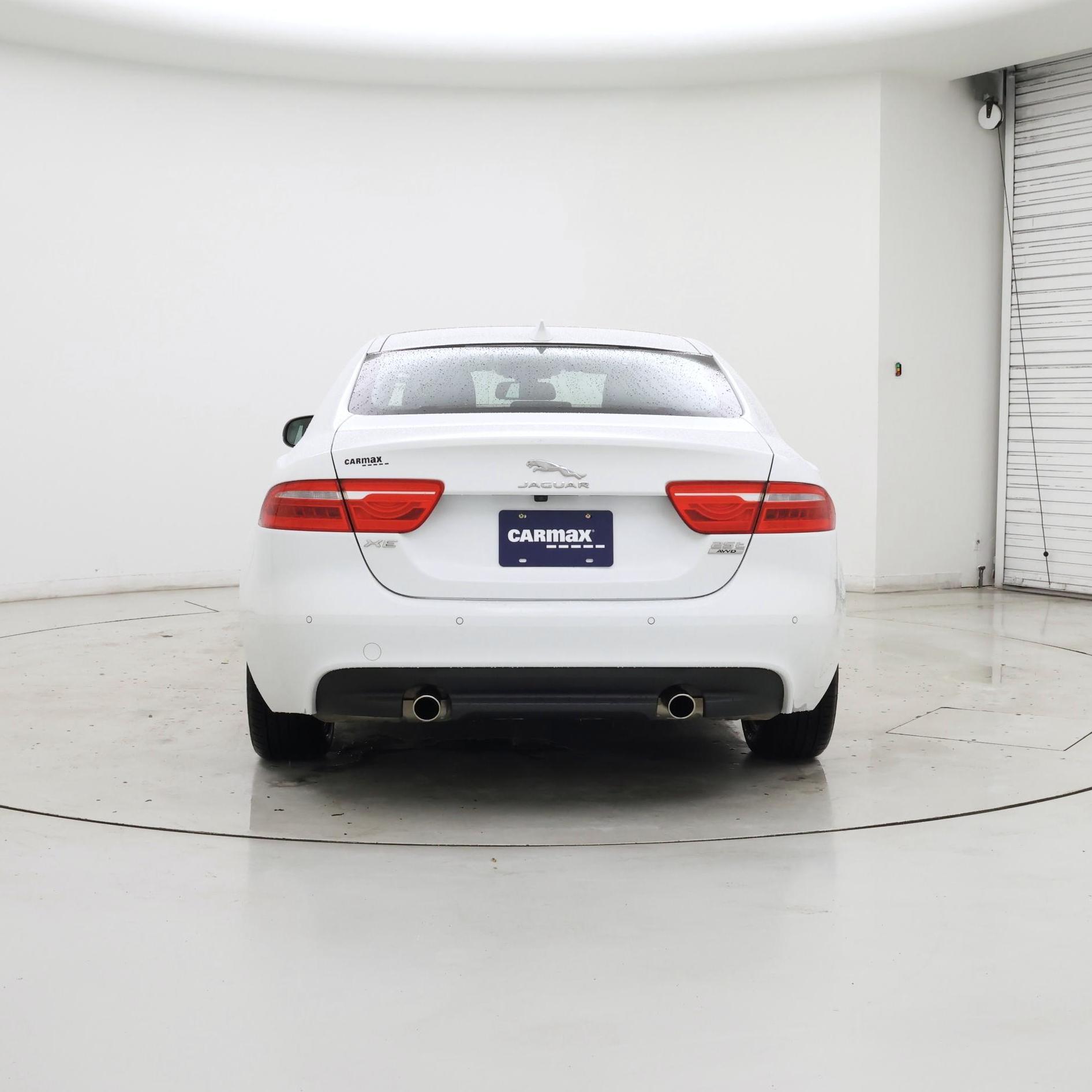 Thumbnail: 2018 Jaguar XE - 6