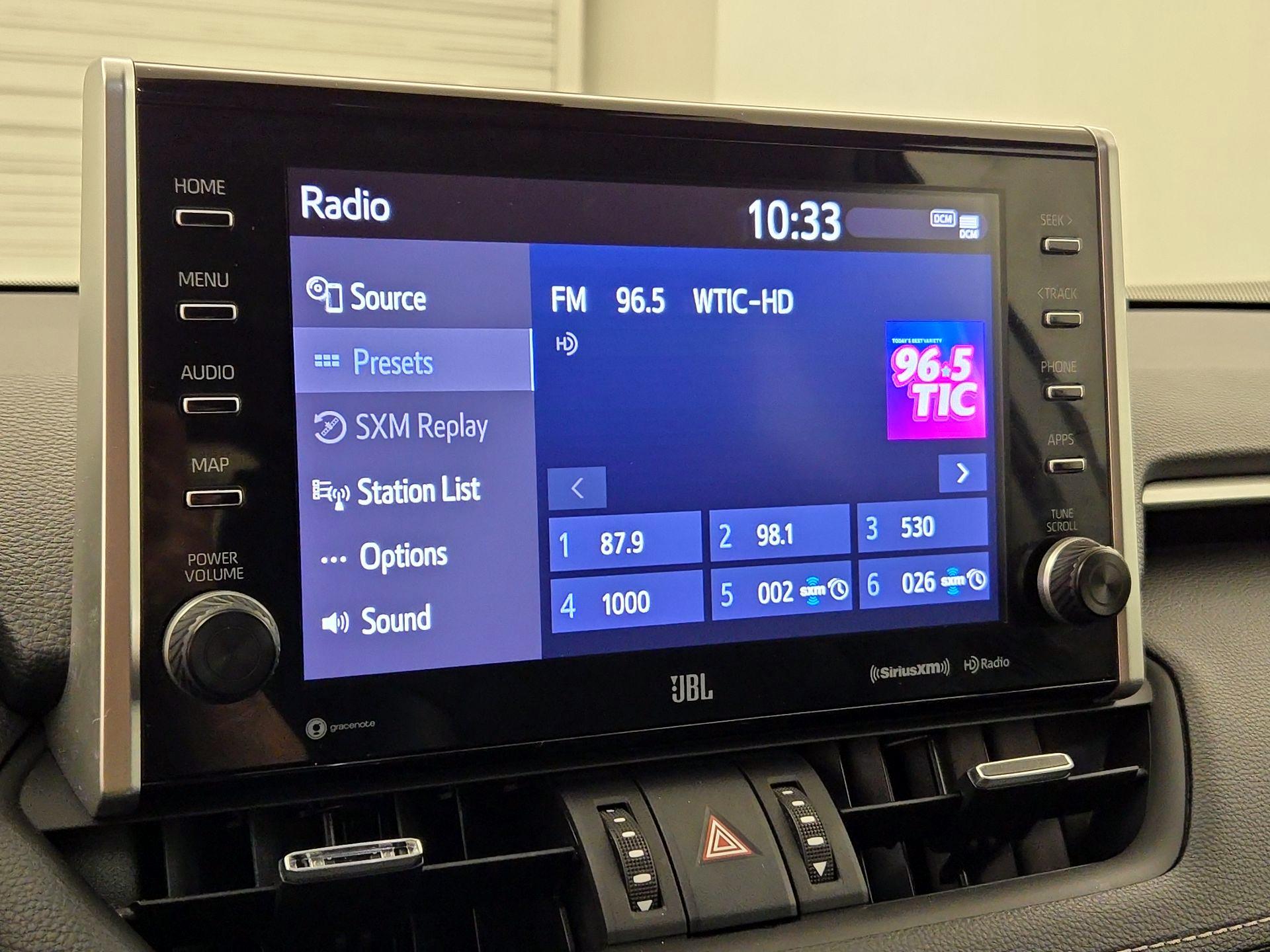 Thumbnail: 2022 Toyota RAV4 - 15