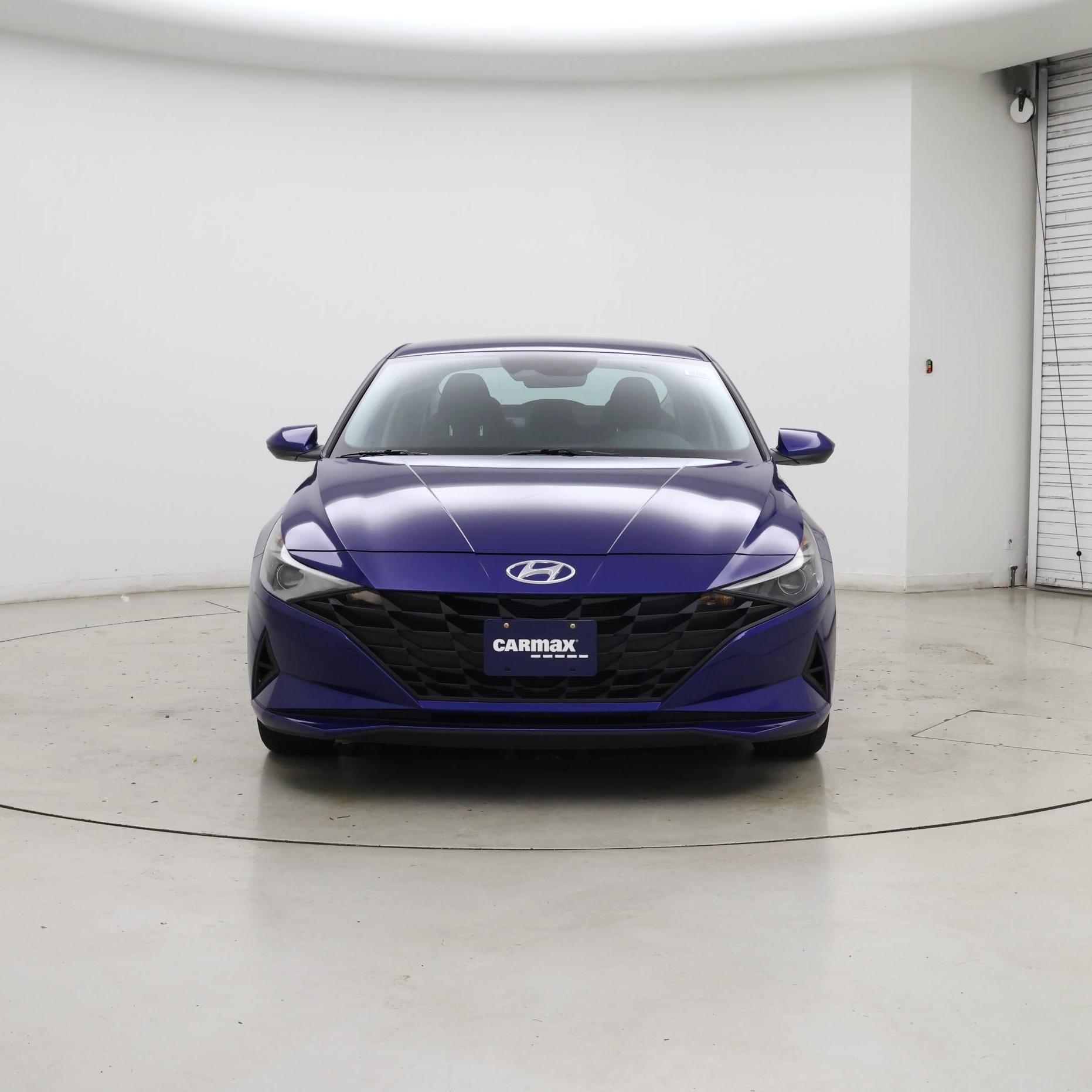 Thumbnail: 2023 Hyundai Elantra - 5