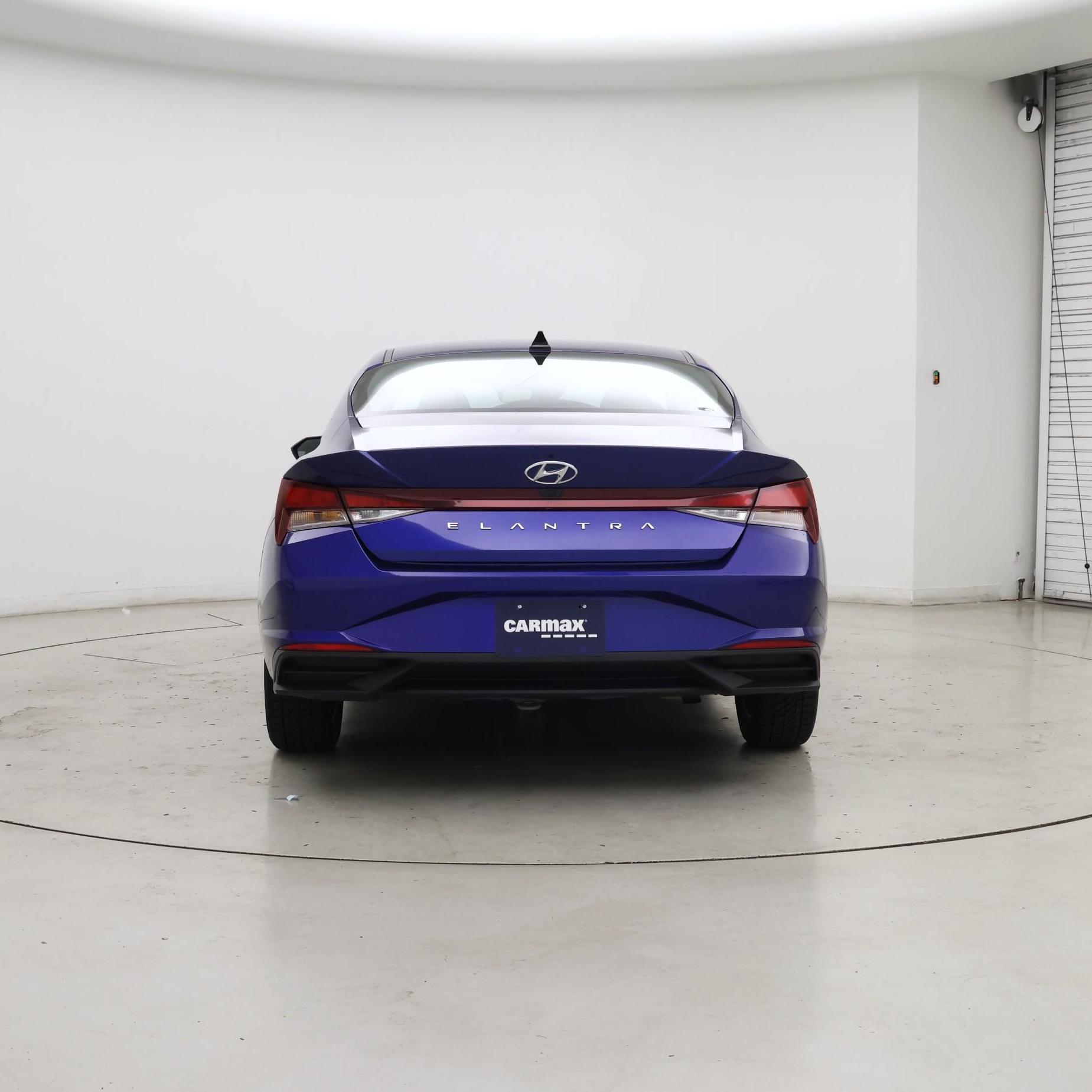 Thumbnail: 2023 Hyundai Elantra - 6