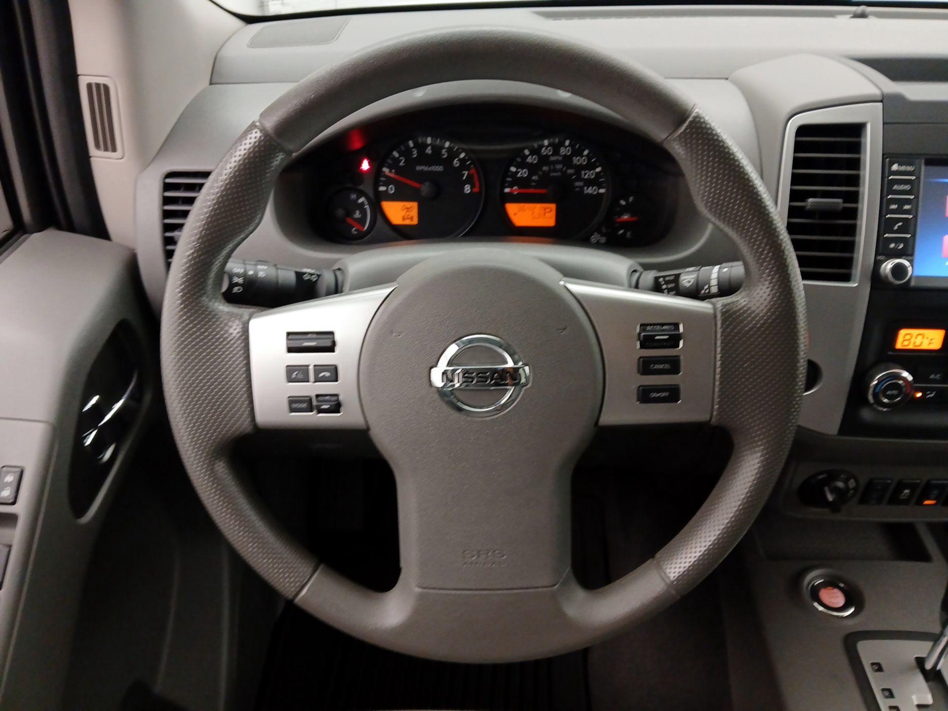 Thumbnail: 2020 Nissan Frontier - 10