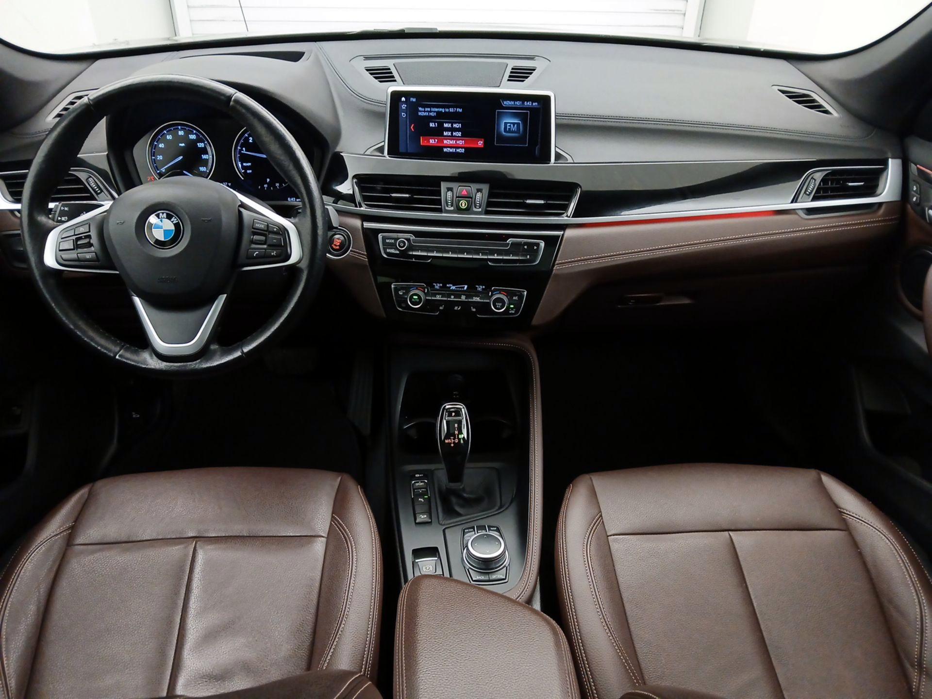 Thumbnail: 2021 BMW X1 - 9
