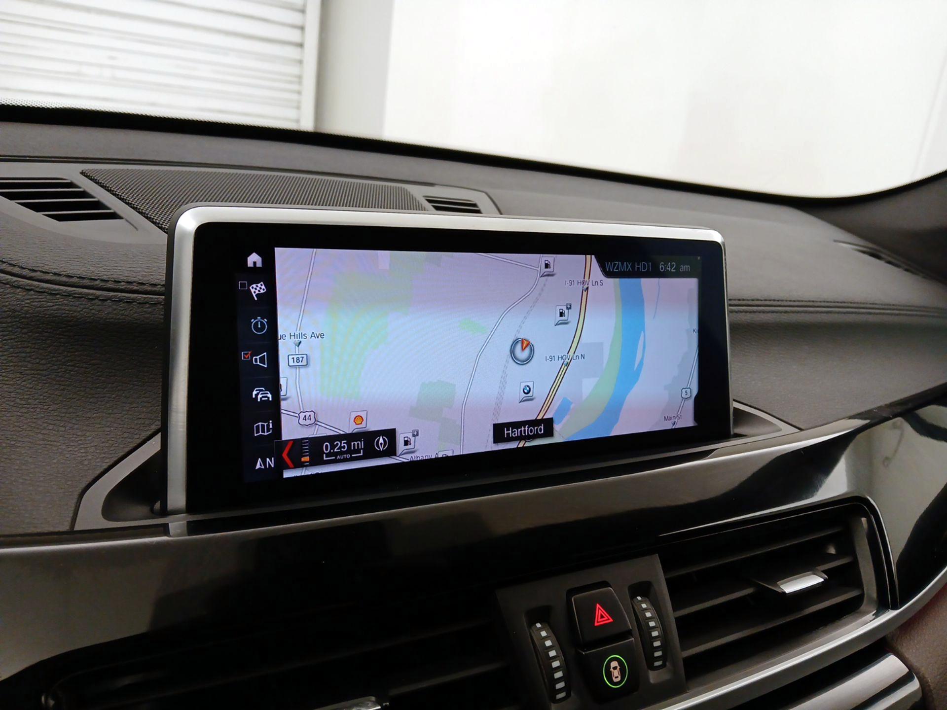 Thumbnail: 2021 BMW X1 - 14