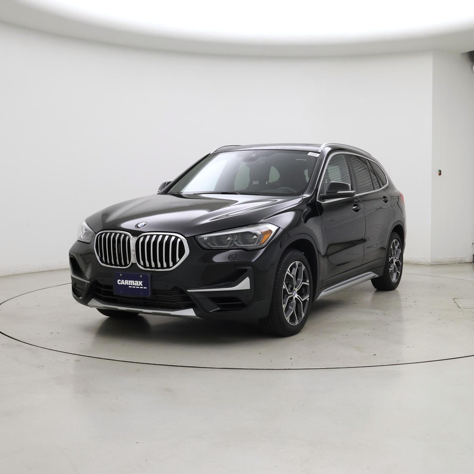 Thumbnail: 2021 BMW X1 - 4