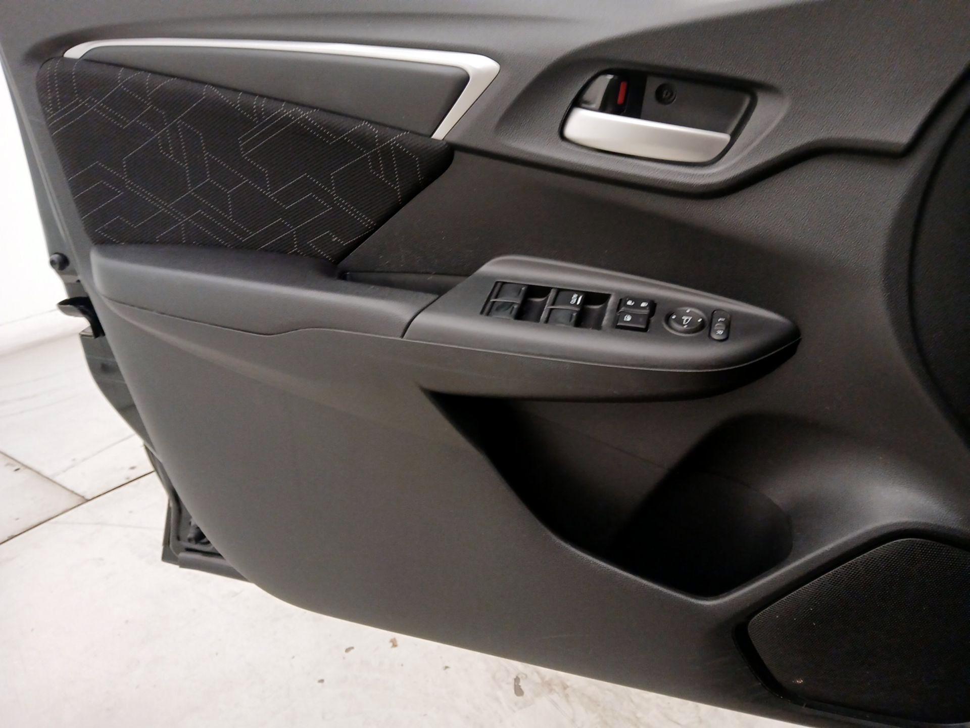 Thumbnail: 2016 Honda Fit - 12