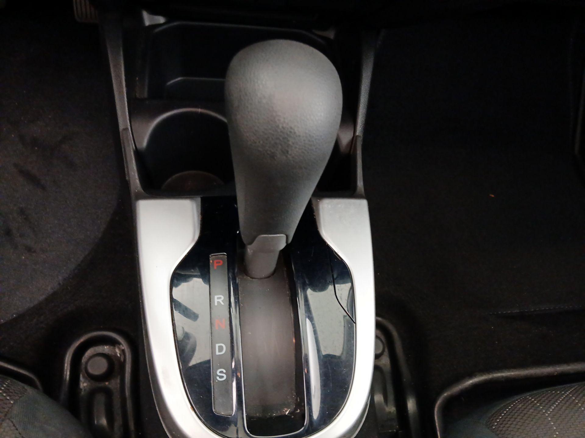 Thumbnail: 2016 Honda Fit - 17