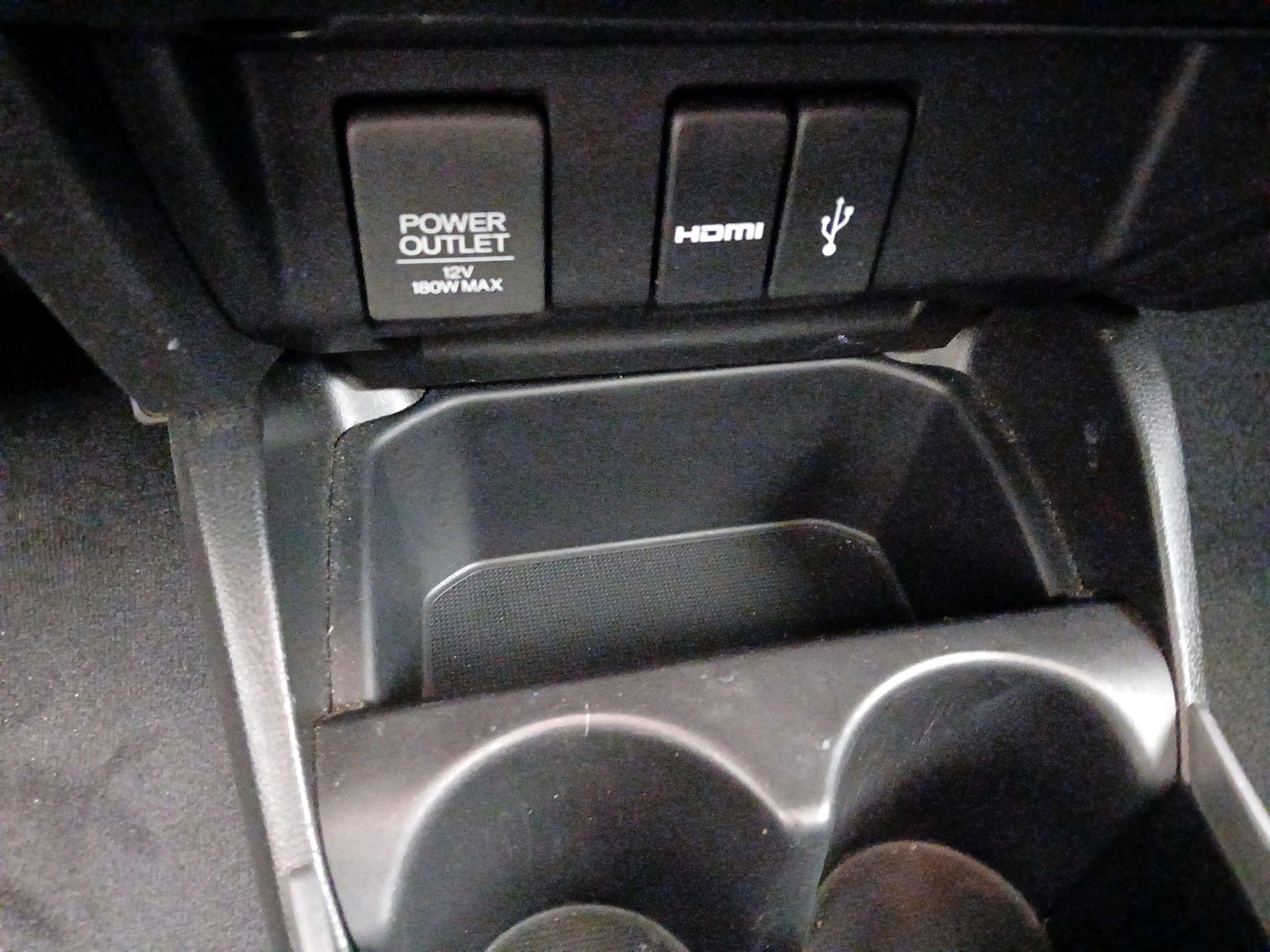 Thumbnail: 2016 Honda Fit - 18