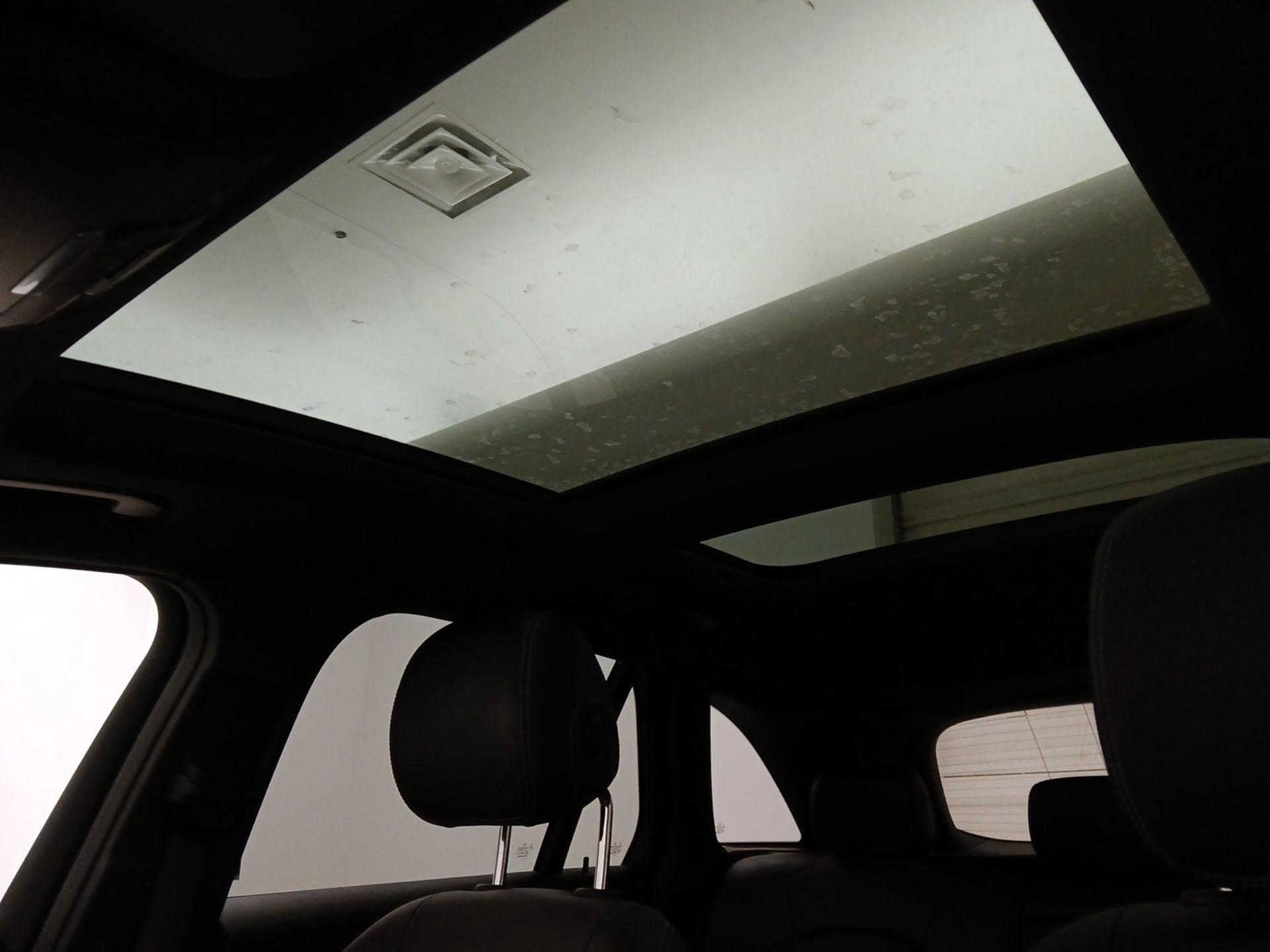 Thumbnail: 2019 Mercedes-Benz GLC - 20