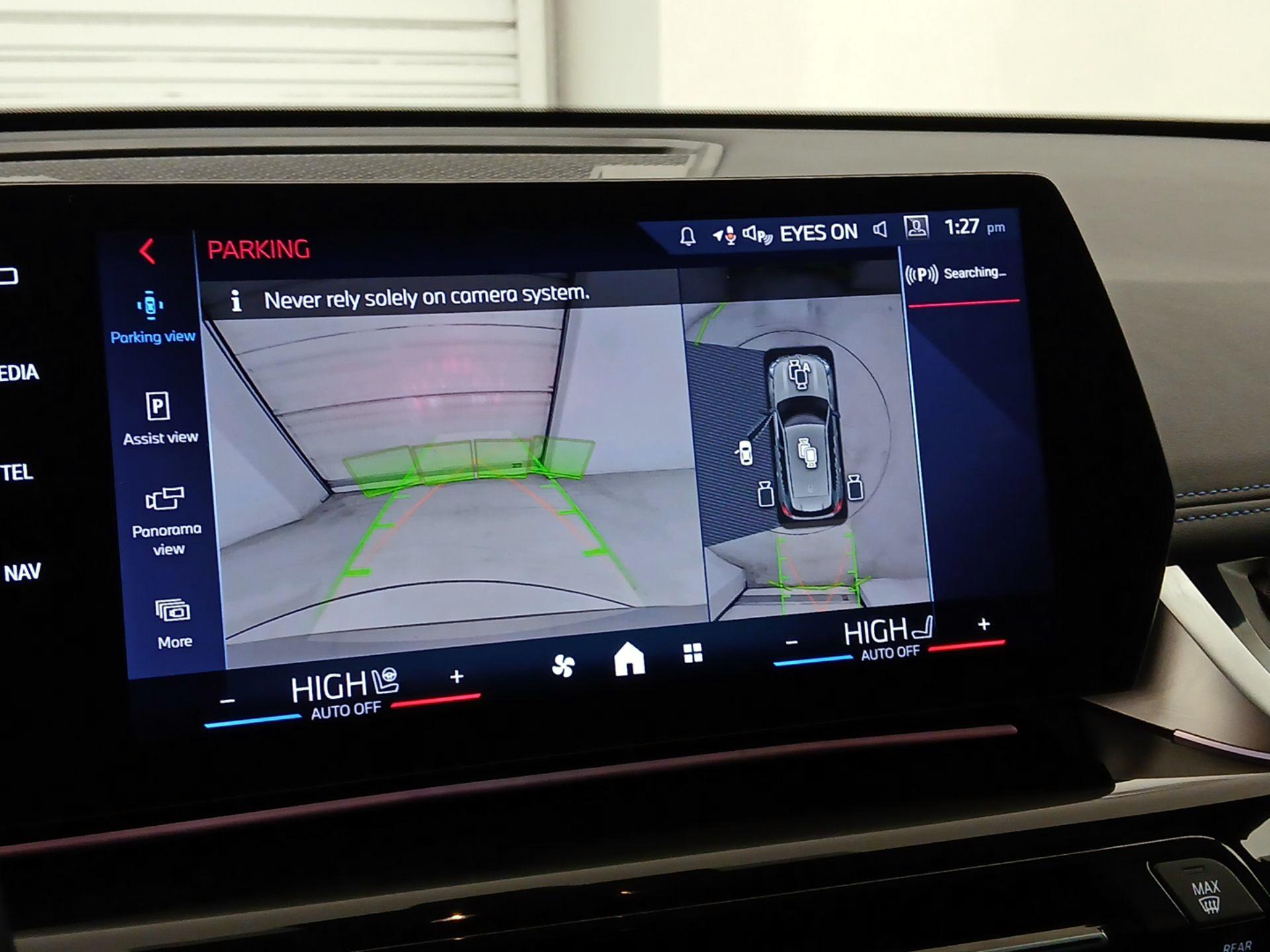 Thumbnail: 2024 BMW X1 - 14