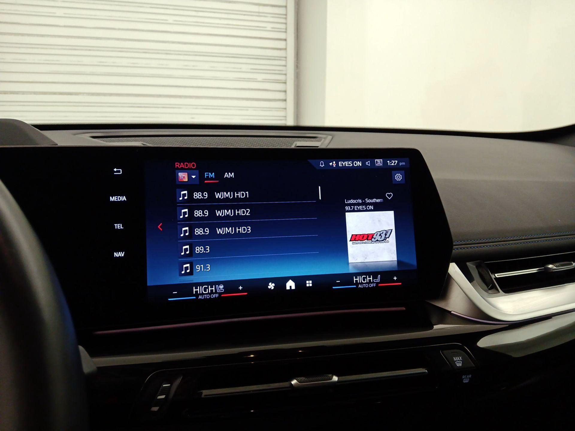 Thumbnail: 2024 BMW X1 - 15