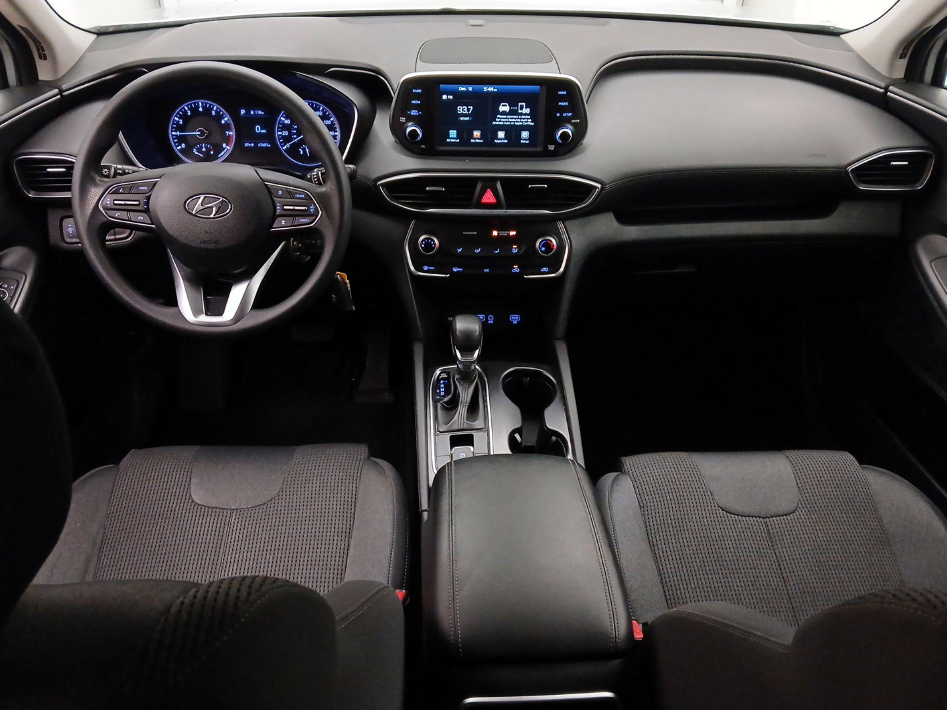 Thumbnail: 2019 Hyundai Santa Fe - 9