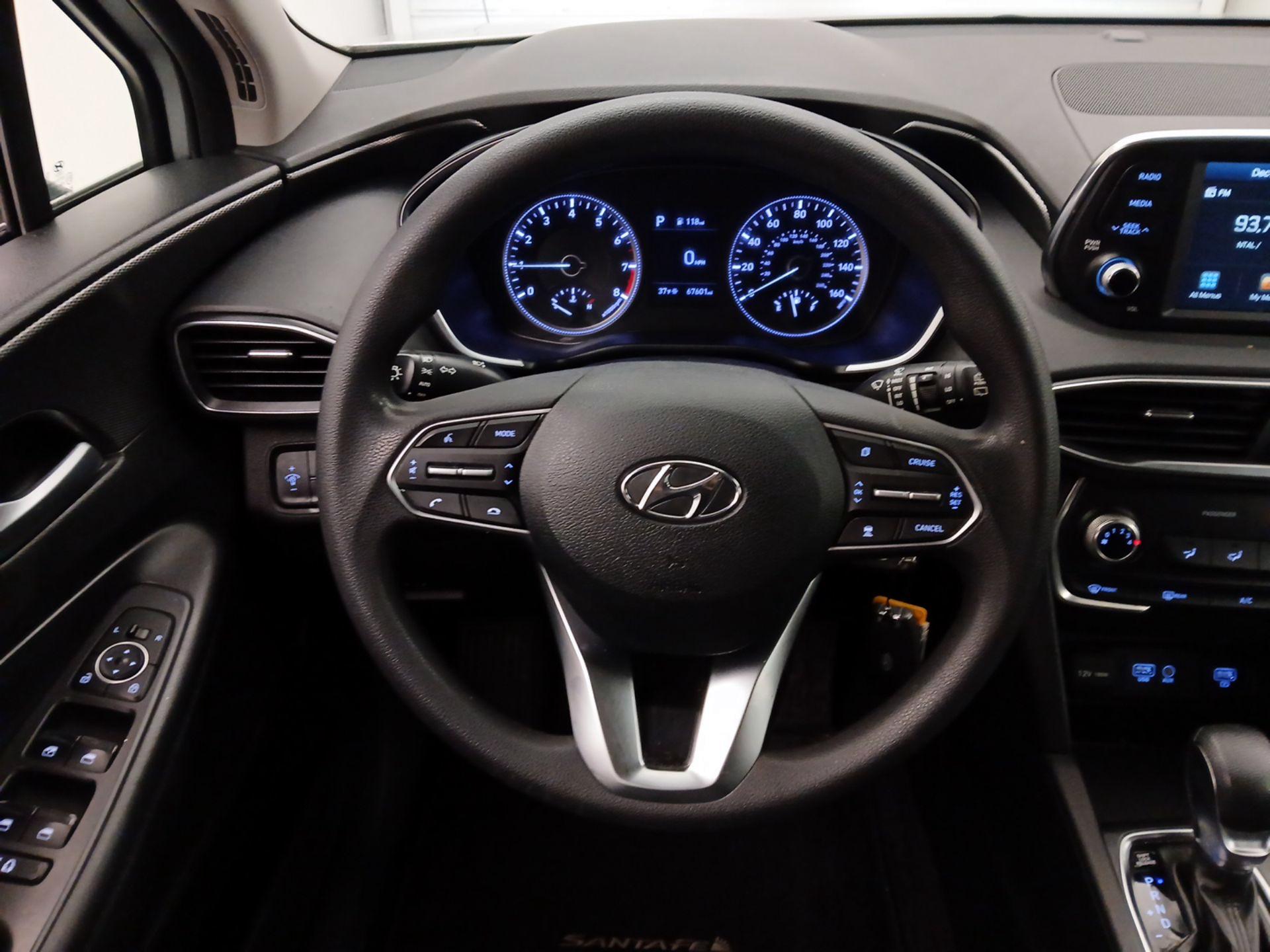 Thumbnail: 2019 Hyundai Santa Fe - 10