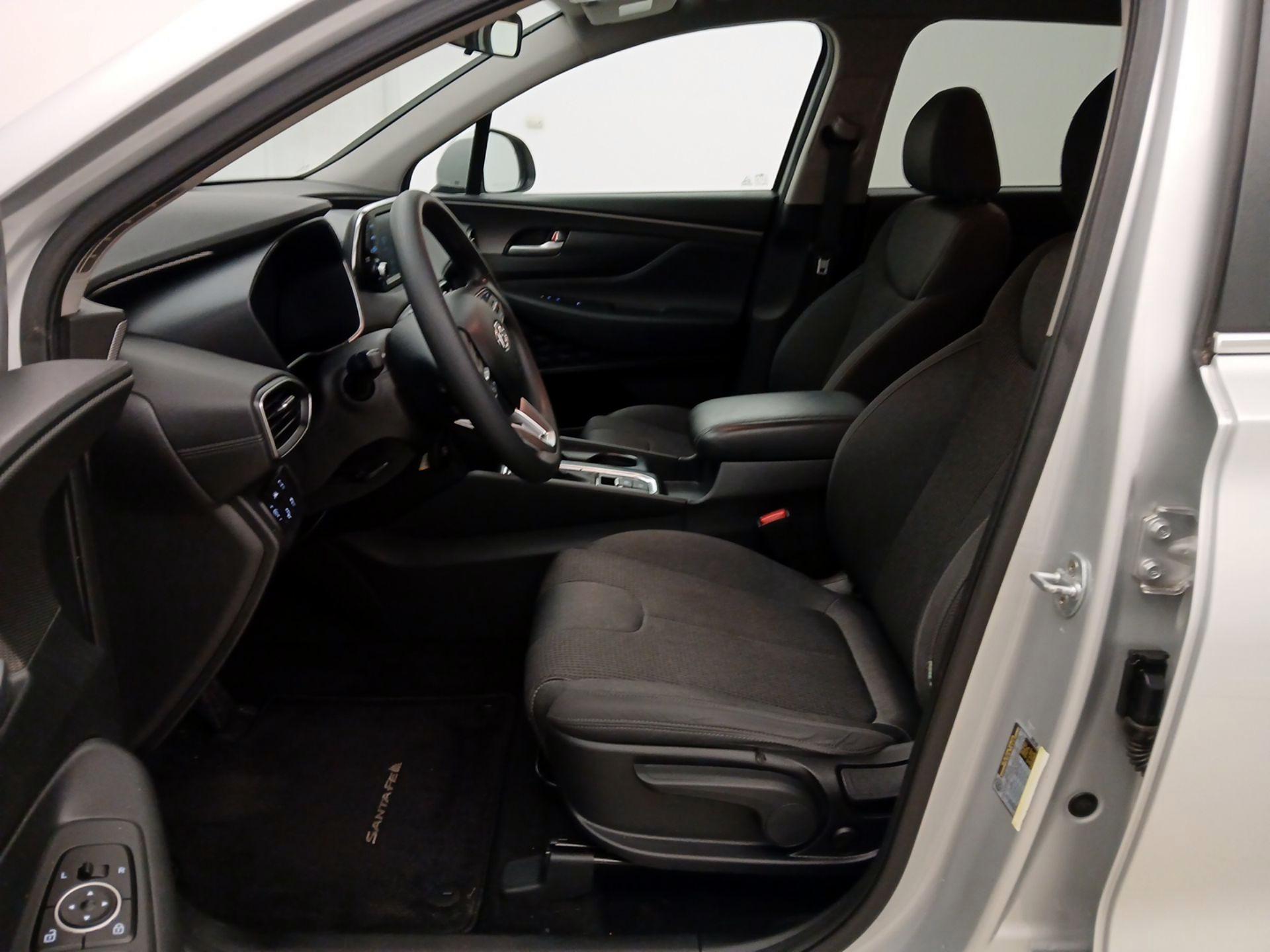 Thumbnail: 2019 Hyundai Santa Fe - 11