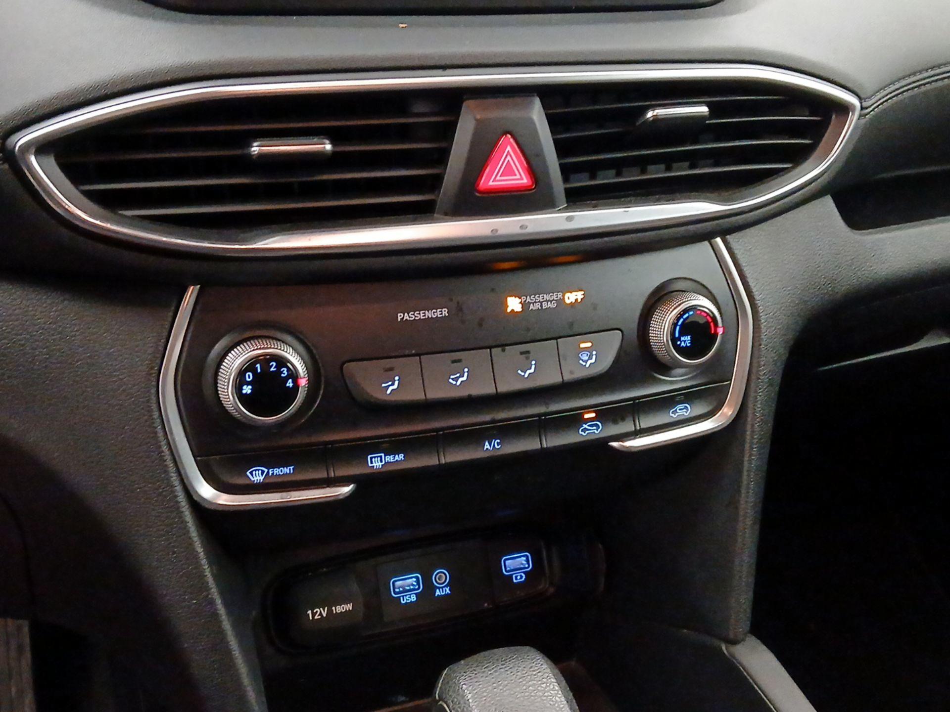 Thumbnail: 2019 Hyundai Santa Fe - 16