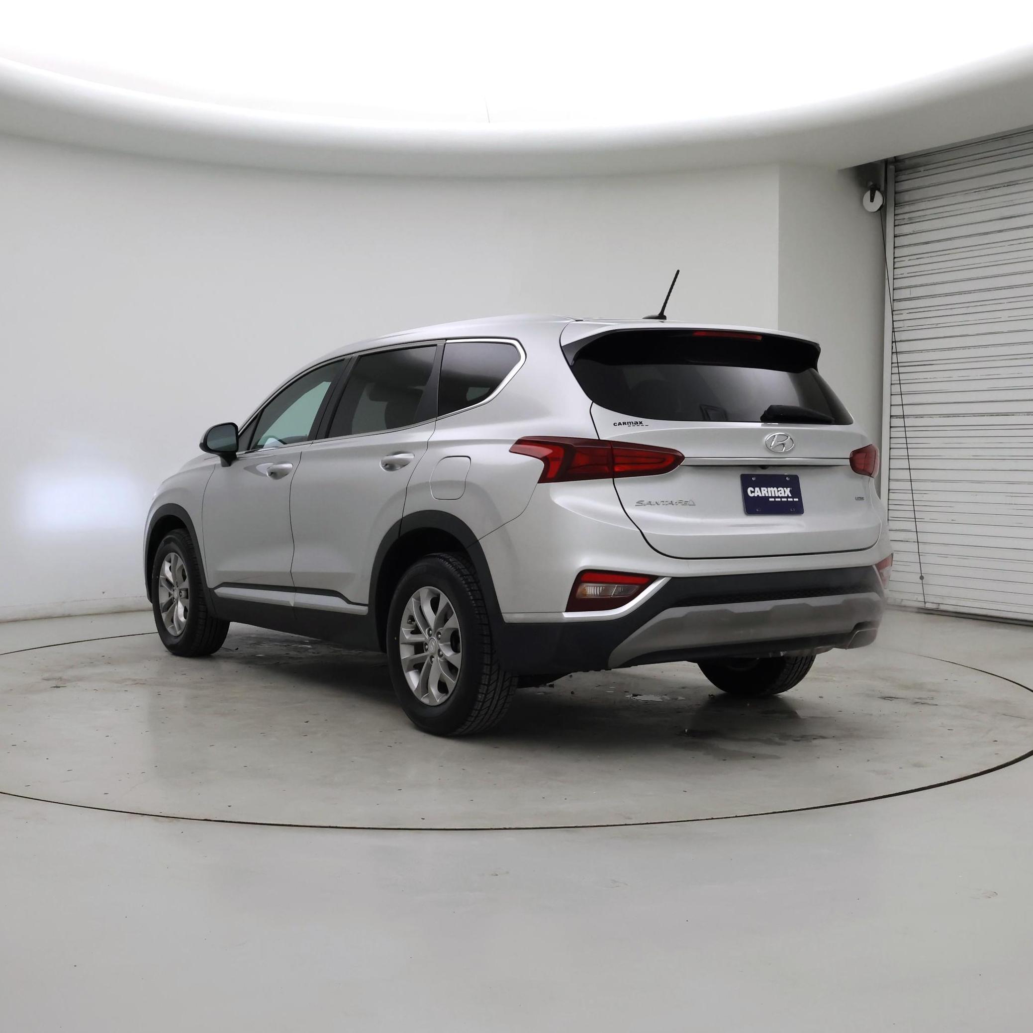 Thumbnail: 2019 Hyundai Santa Fe - 2