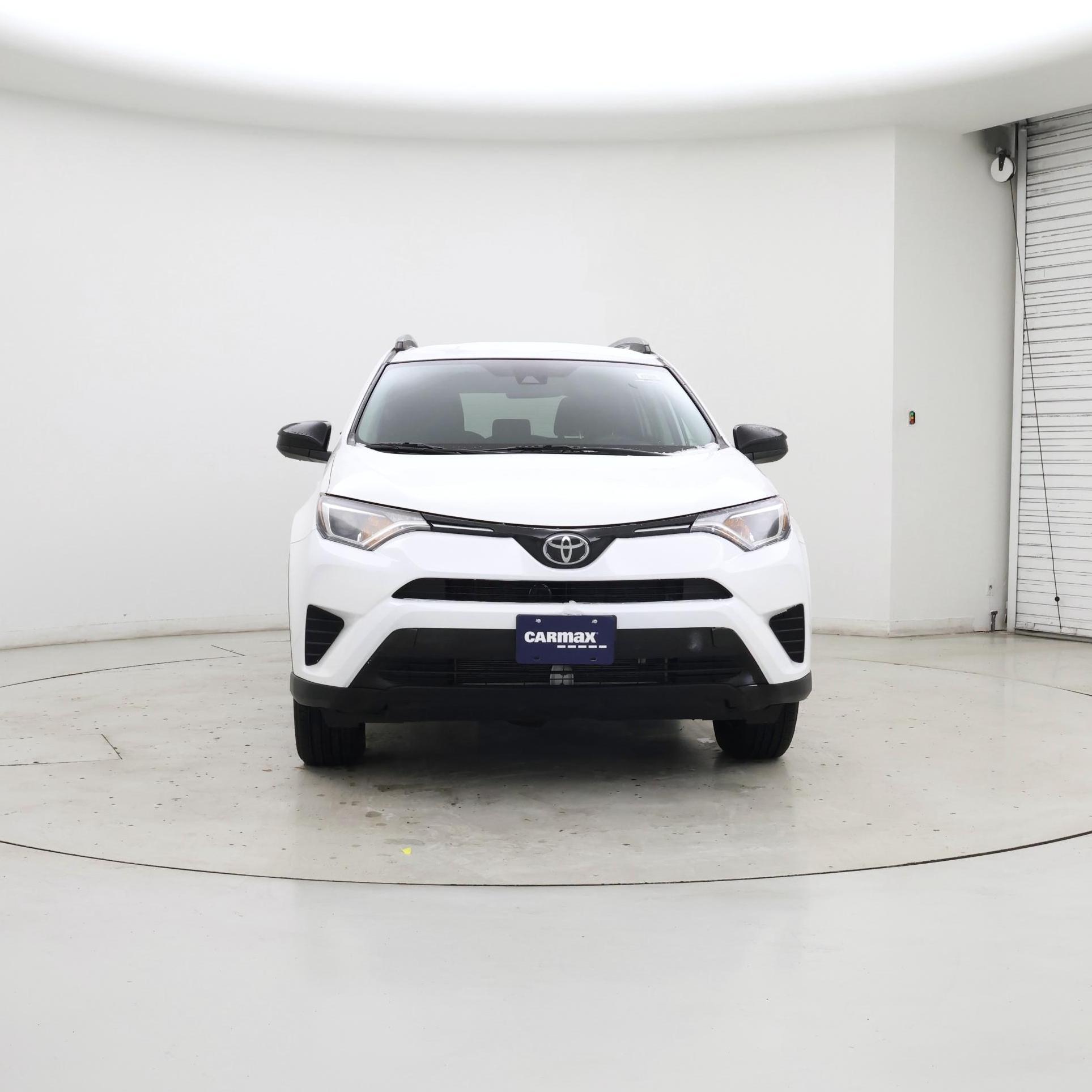 Thumbnail: 2018 Toyota RAV4 - 5