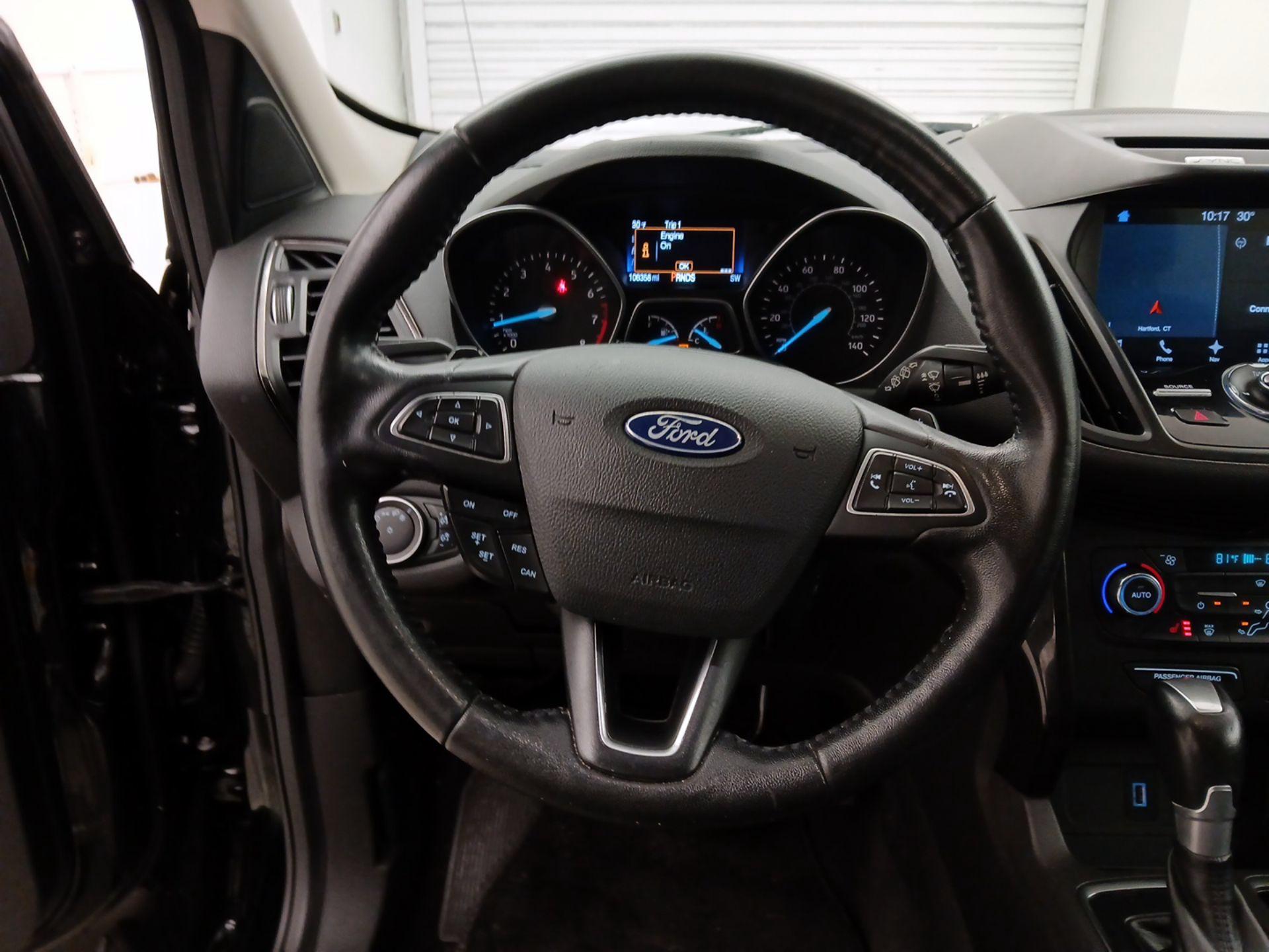 Thumbnail: 2017 Ford Escape - 10