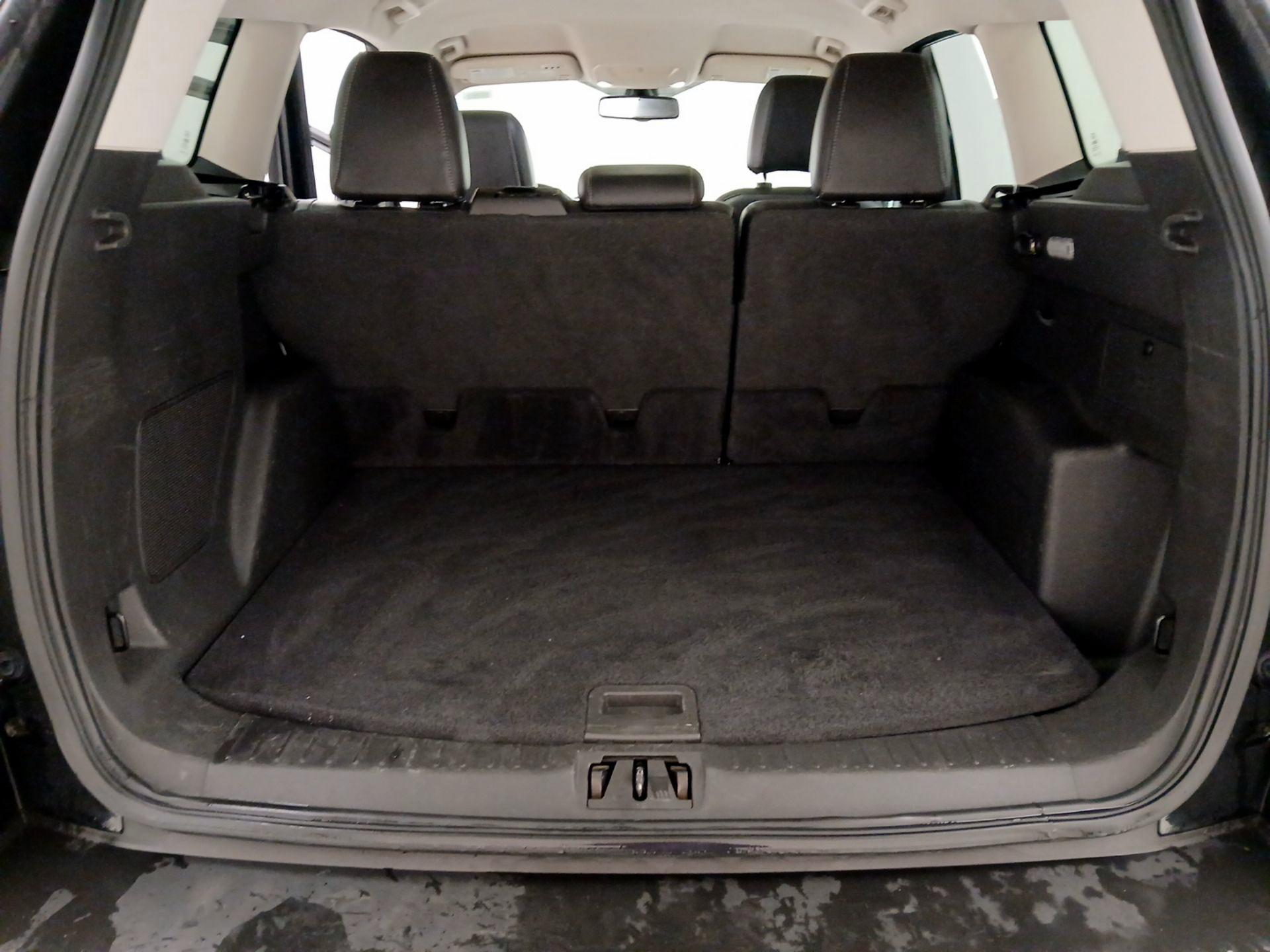 Thumbnail: 2017 Ford Escape - 20