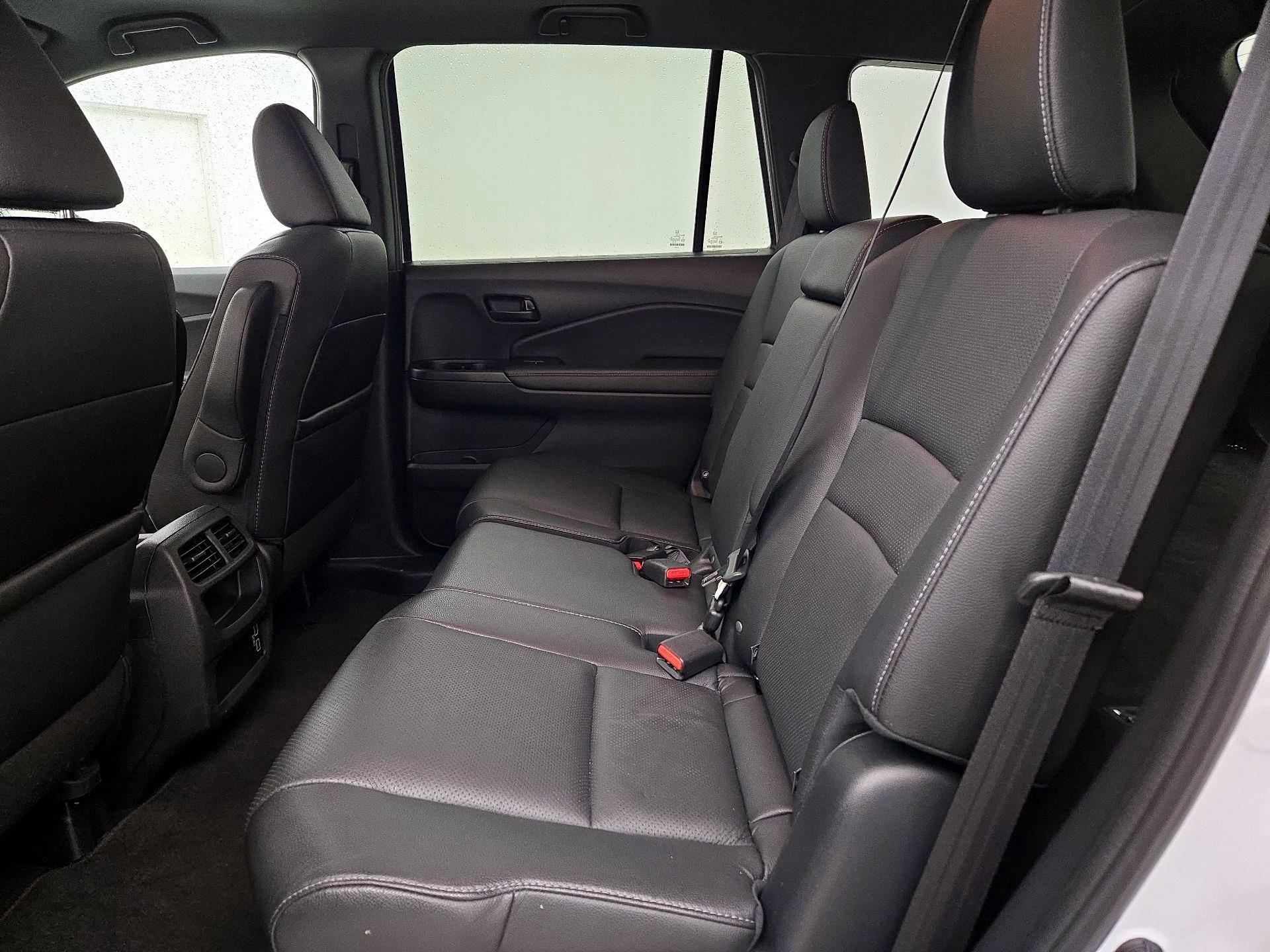 Thumbnail: 2022 Honda Passport - 20