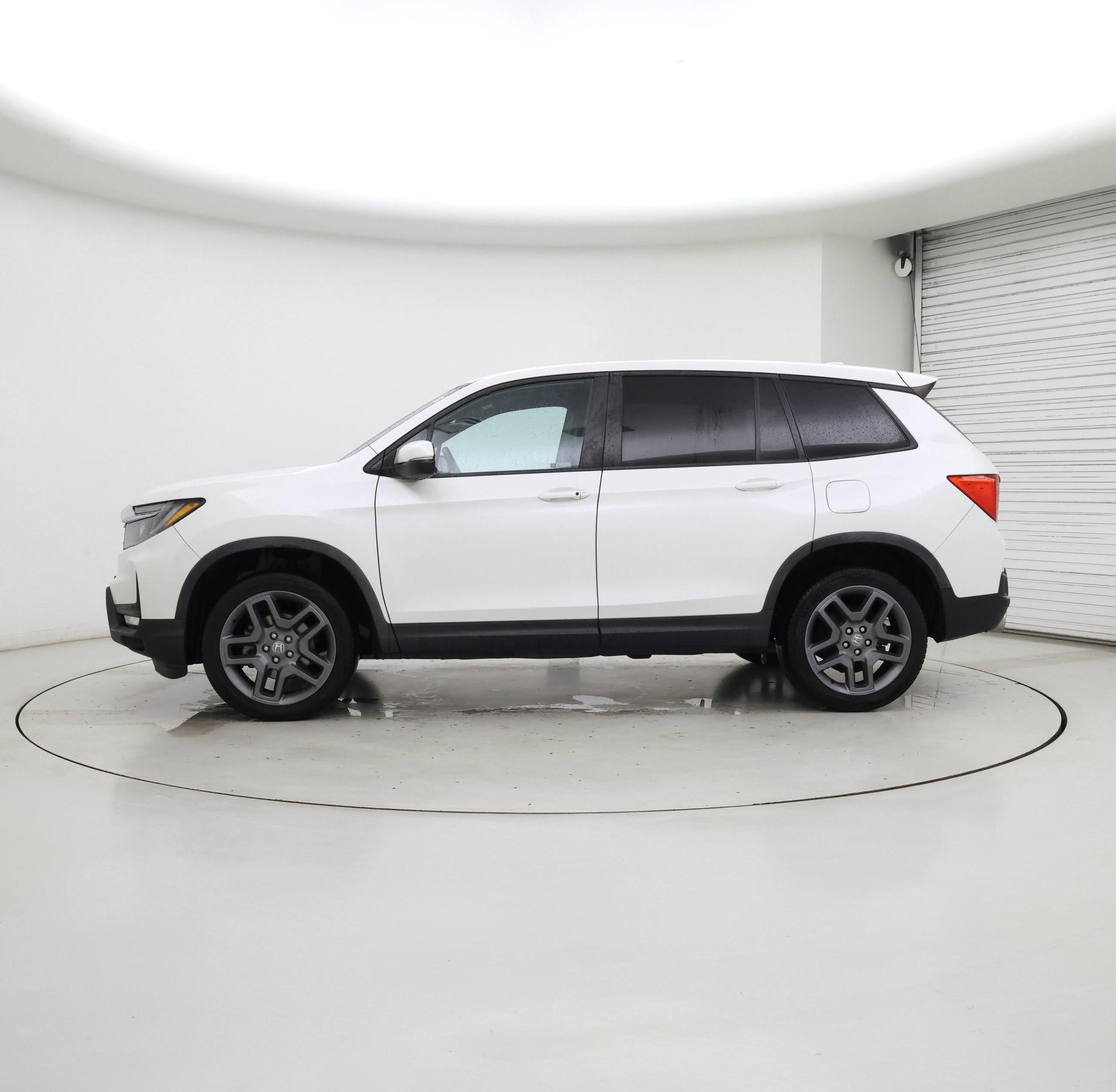 Thumbnail: 2022 Honda Passport - 3