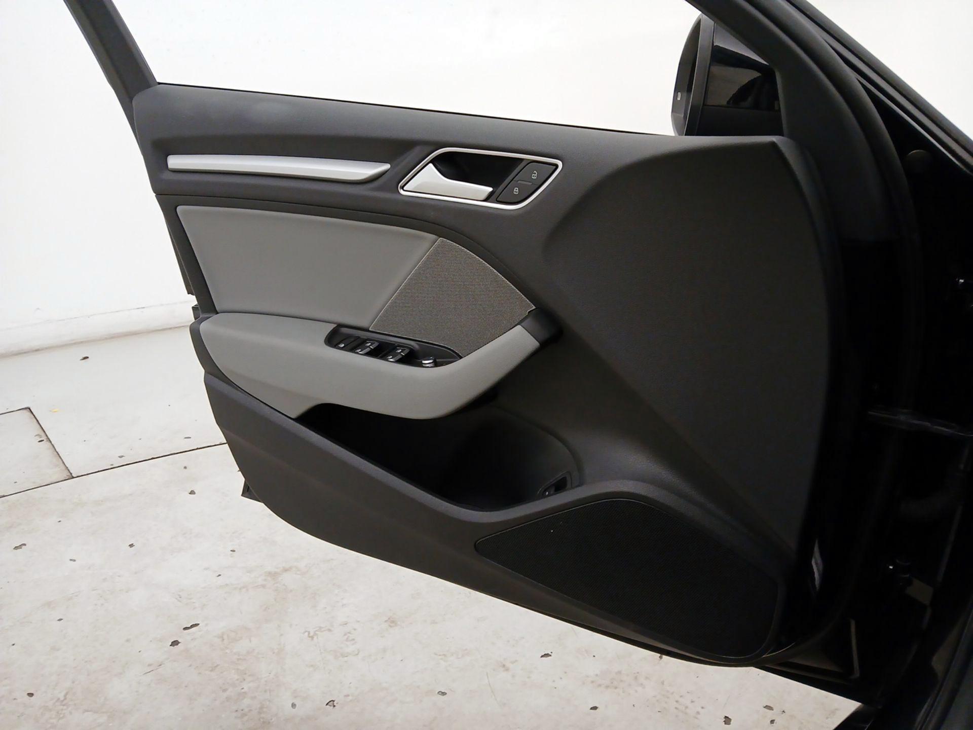 Thumbnail: 2017 Audi A3 - 12