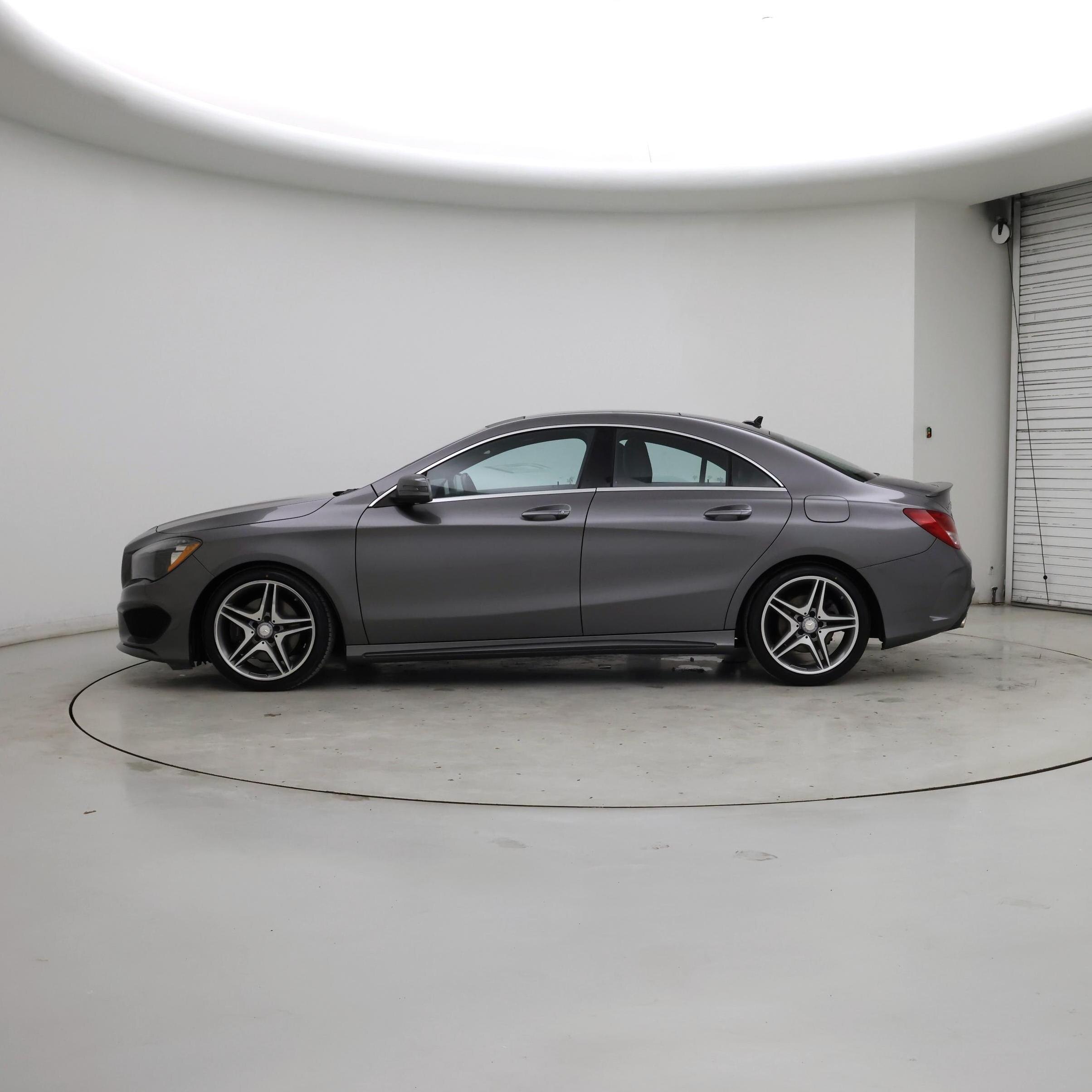 Thumbnail: 2015 Mercedes-Benz CLA - 3