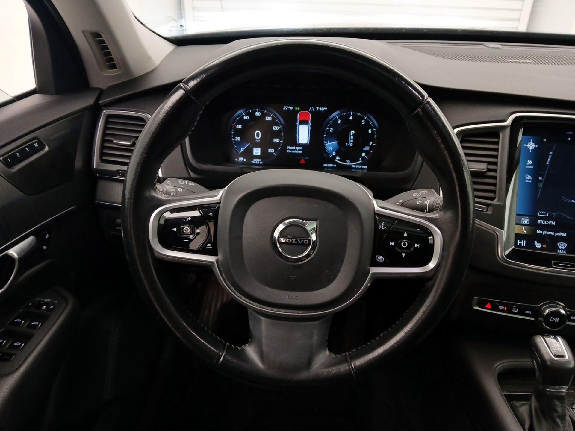 Thumbnail: 2020 Volvo XC90 - 10