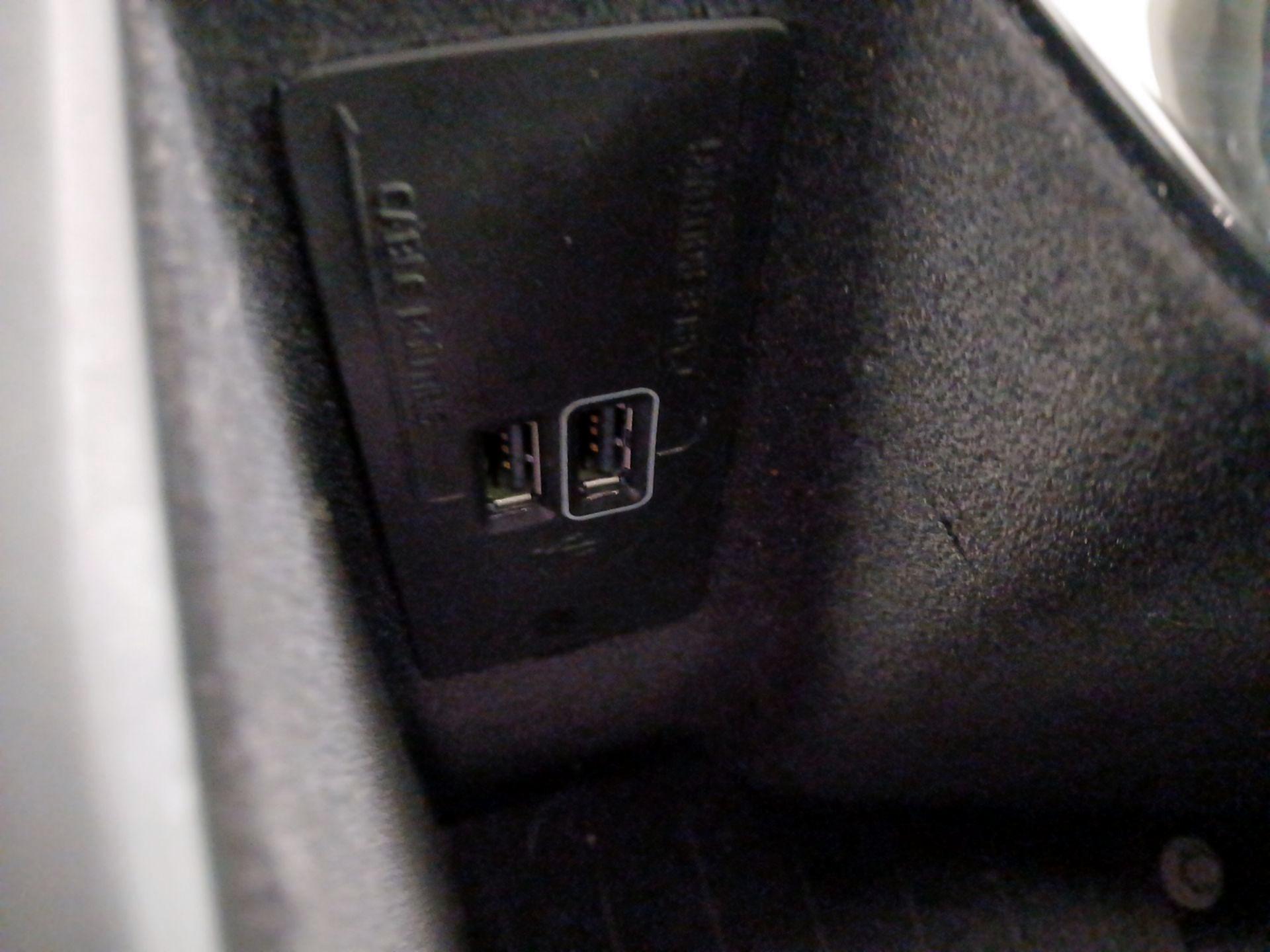 Thumbnail: 2020 Volvo XC90 - 19