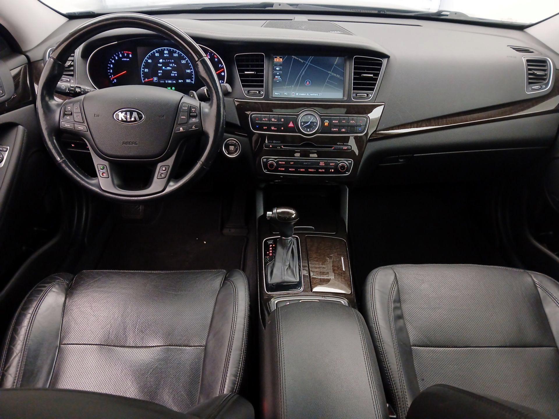 Thumbnail: 2015 Kia Cadenza - 9