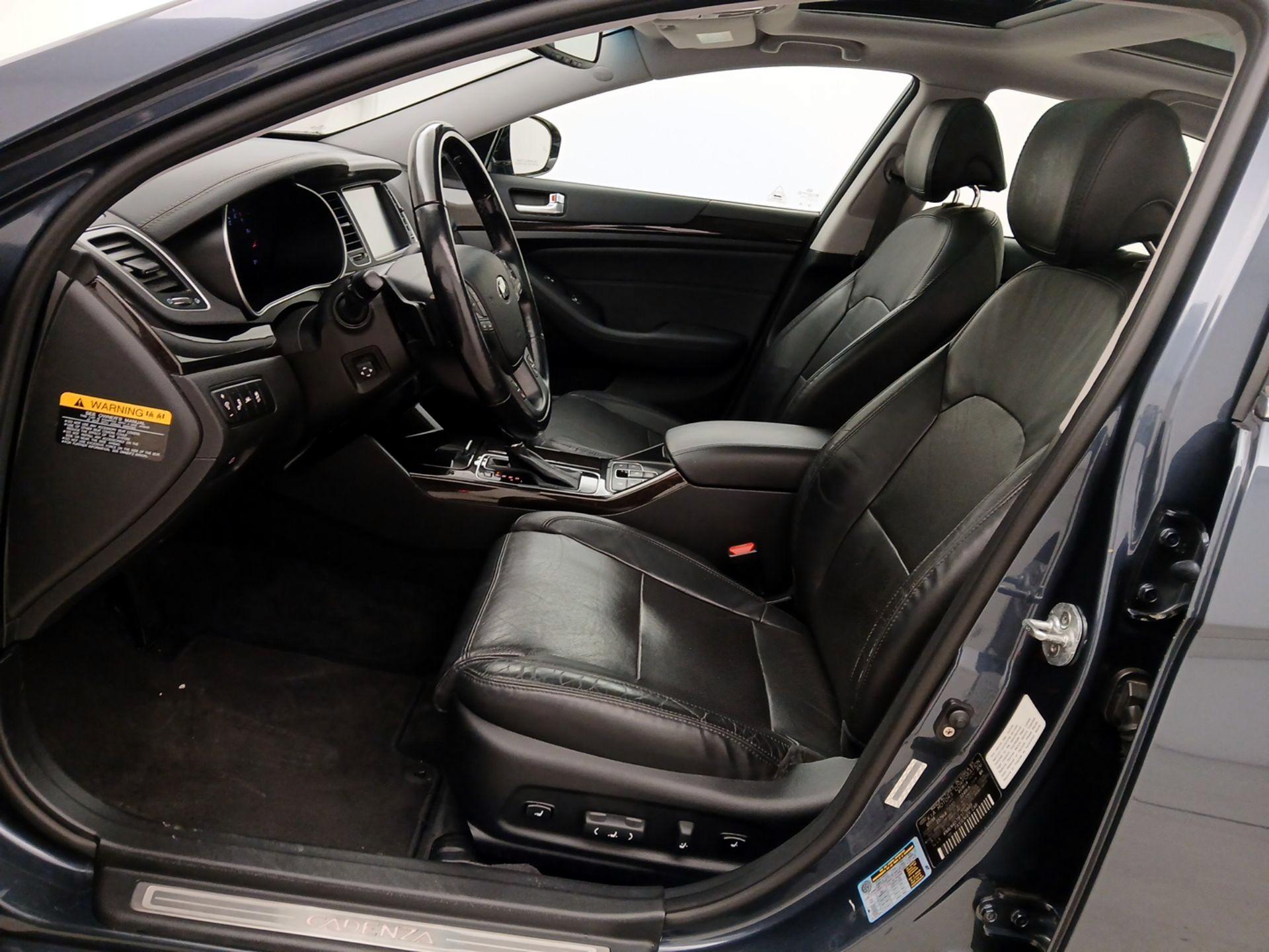 Thumbnail: 2015 Kia Cadenza - 11