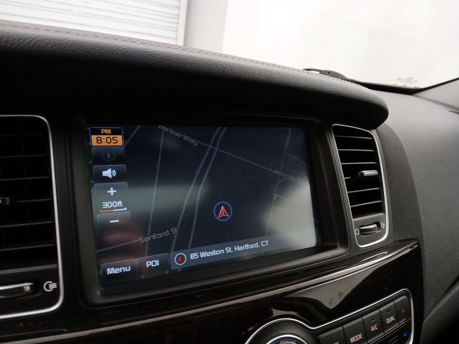 Thumbnail: 2015 Kia Cadenza - 14