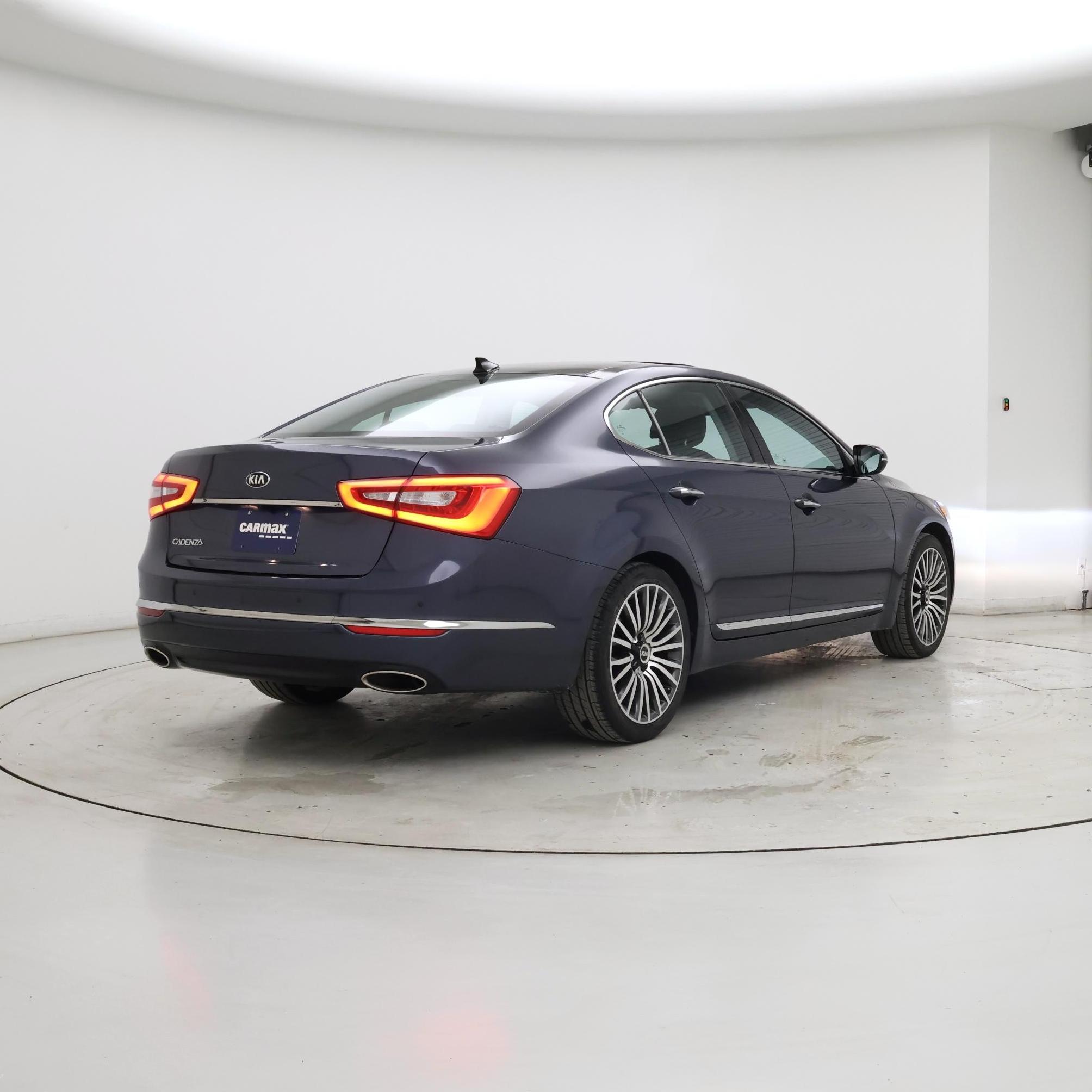 Thumbnail: 2015 Kia Cadenza - 8