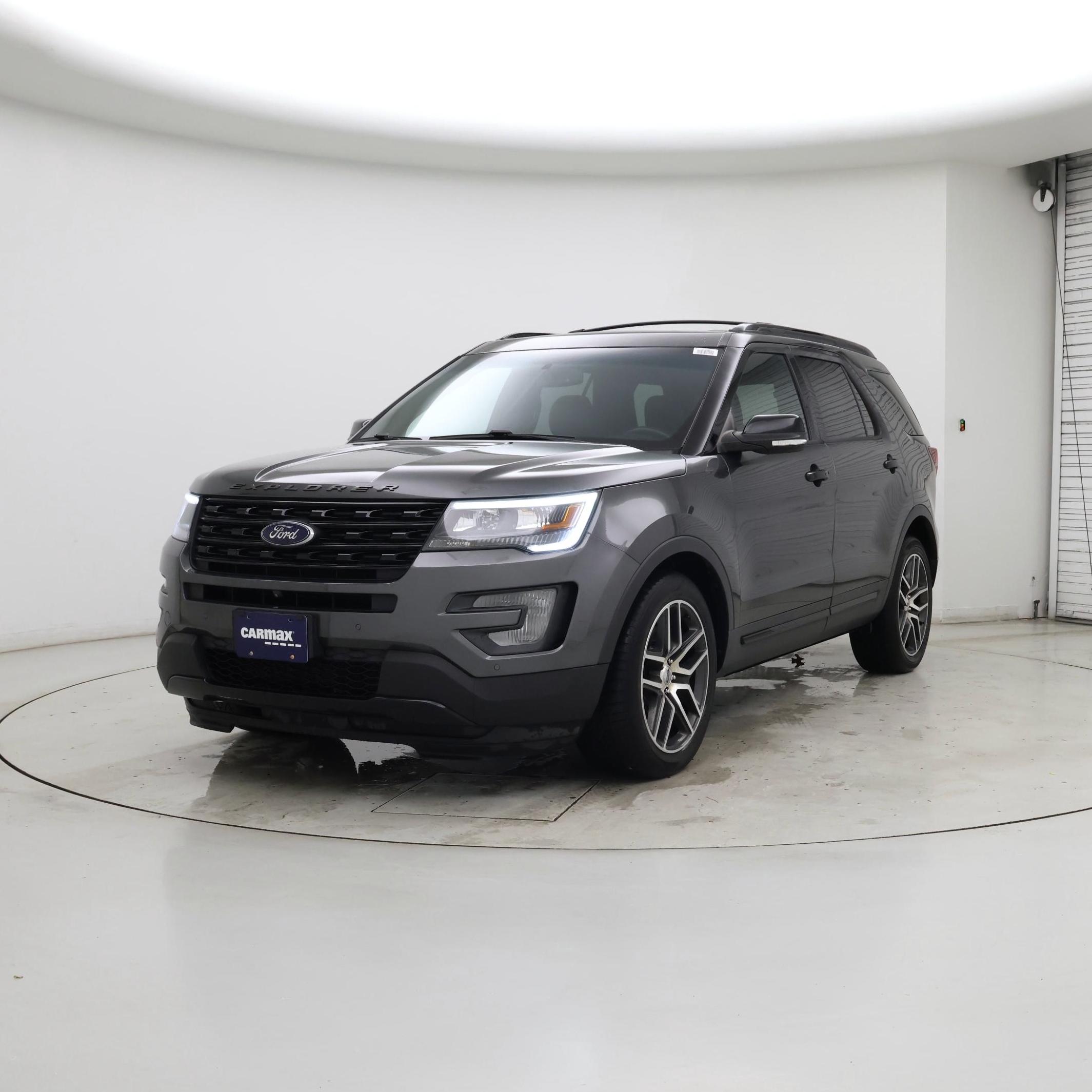 Thumbnail: 2017 Ford Explorer - 4