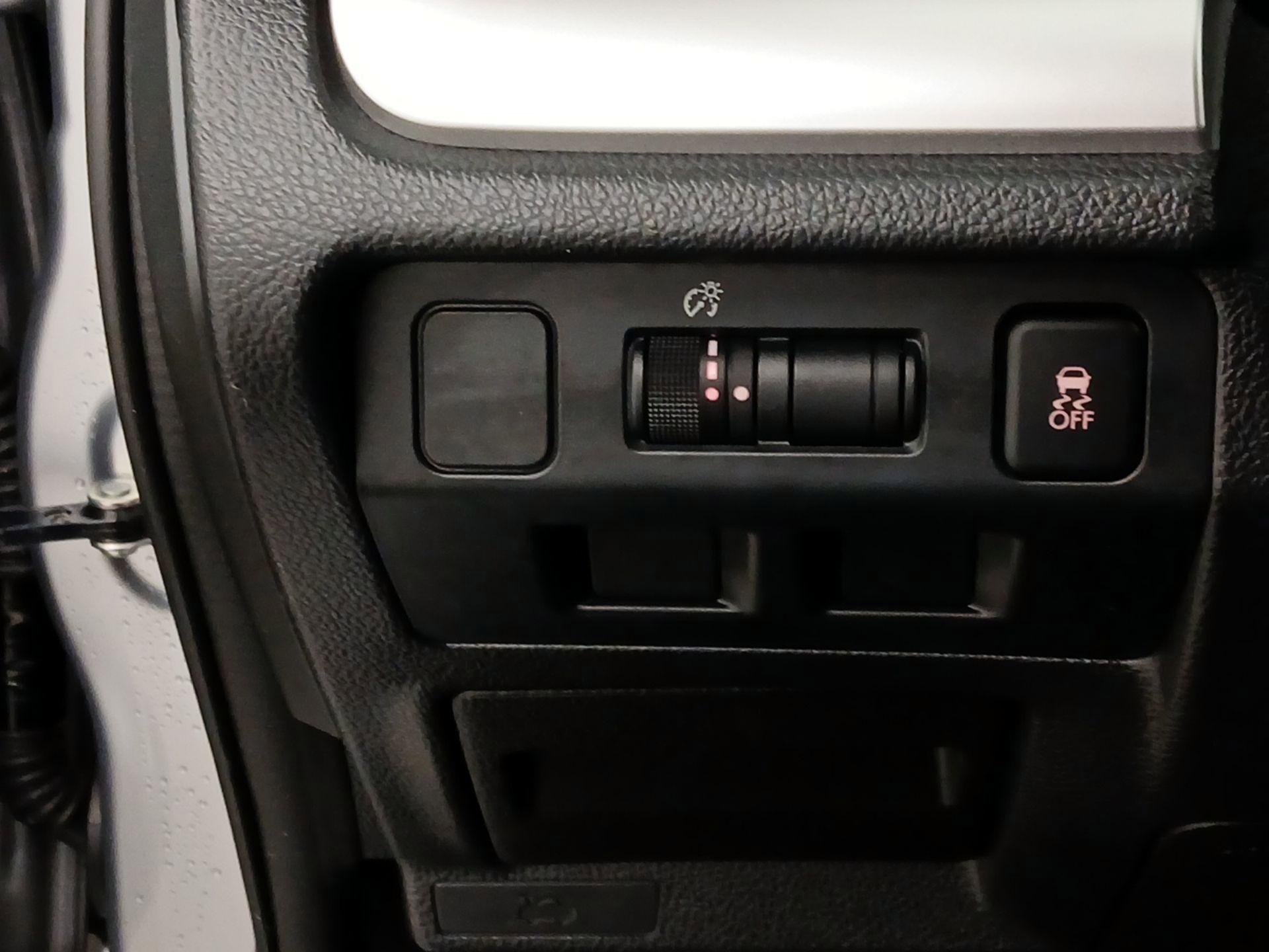 Thumbnail: 2015 Subaru Impreza - 13