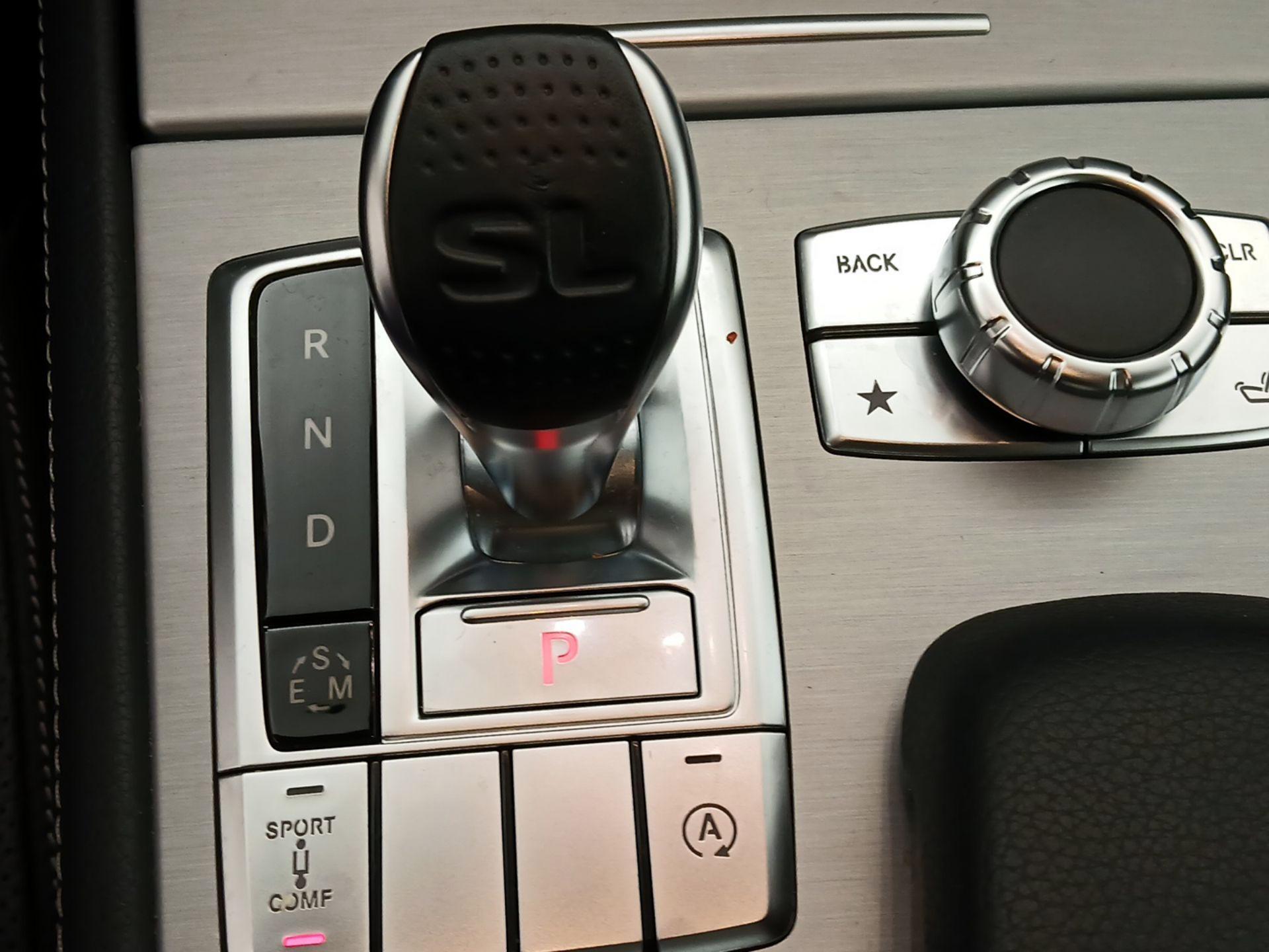 Thumbnail: 2016 Mercedes-Benz SL-Class - 18