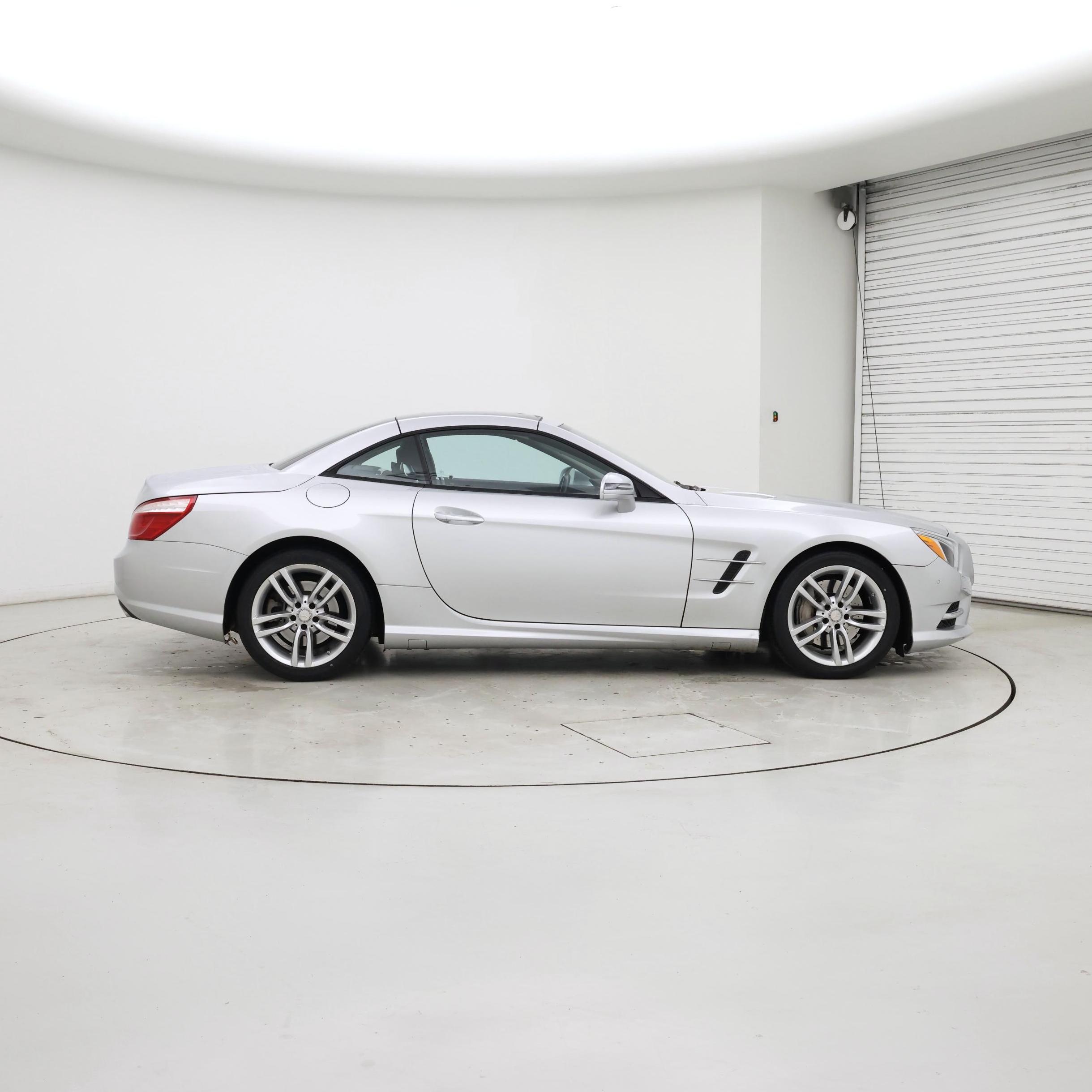 Thumbnail: 2016 Mercedes-Benz SL-Class - 7