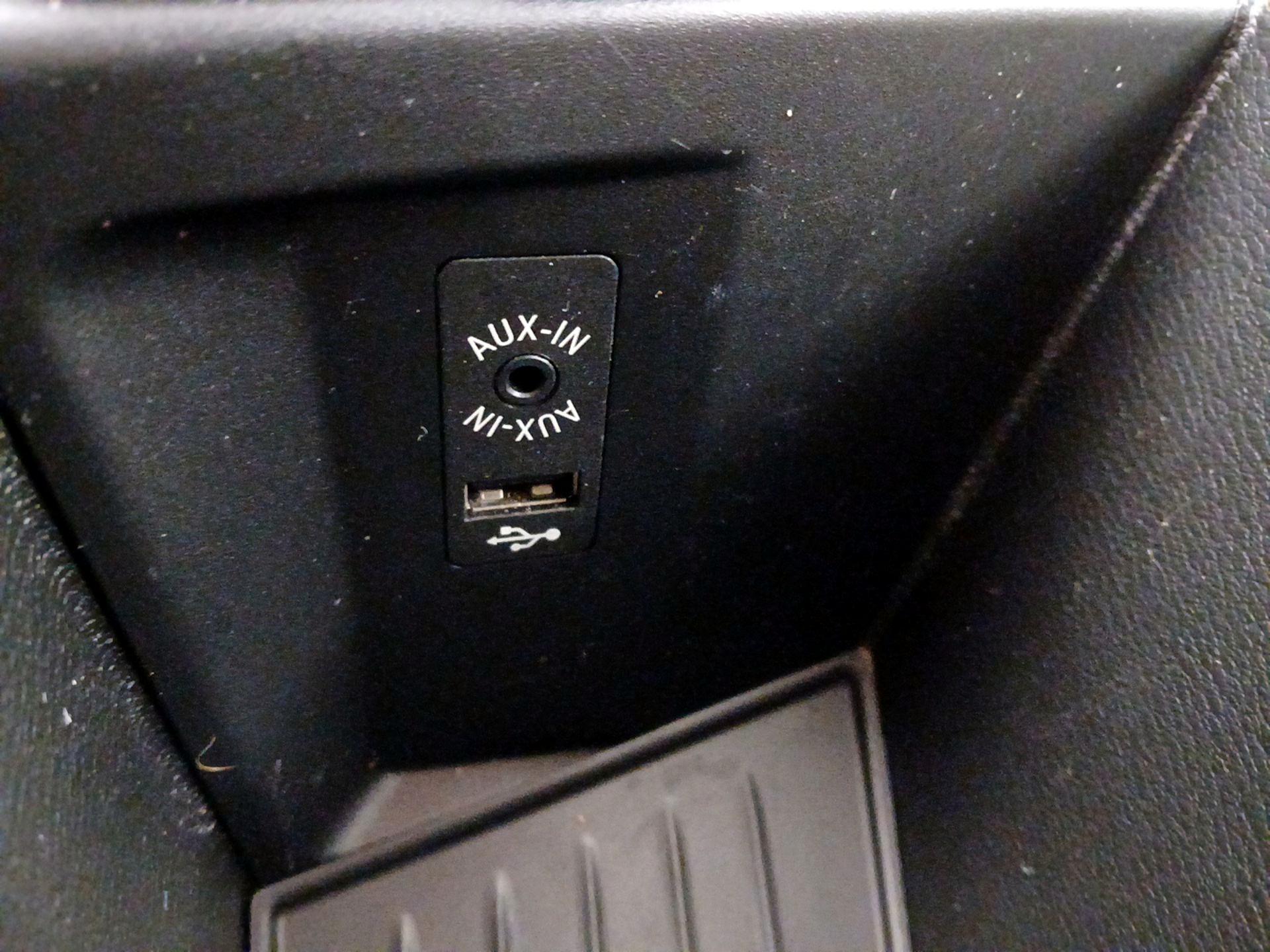 Thumbnail: 2017 BMW X1 - 19