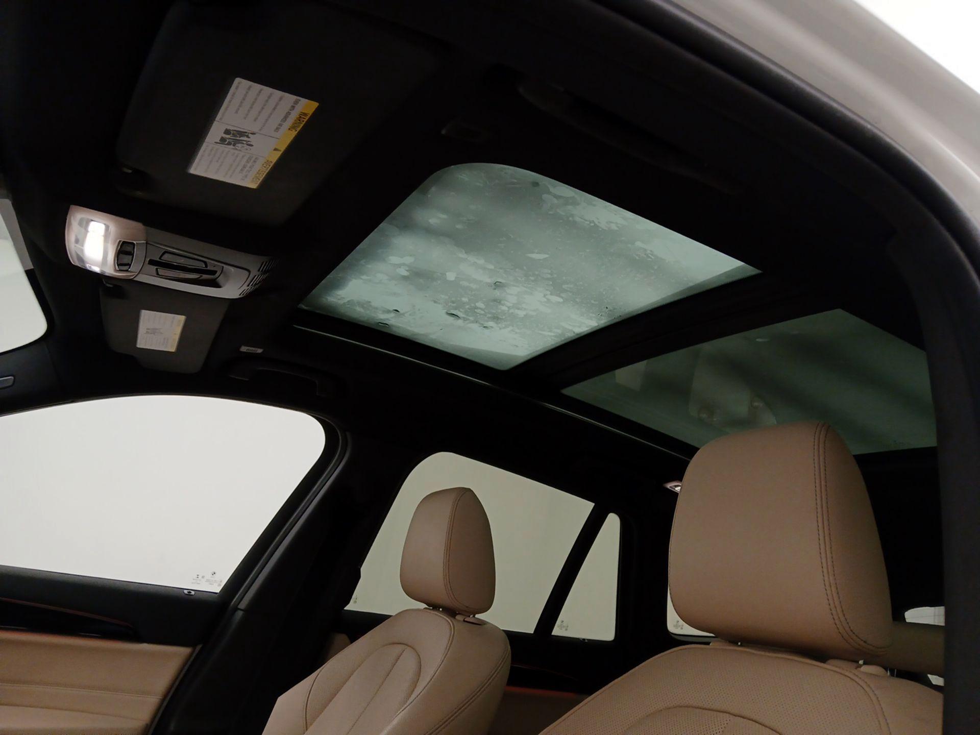 Thumbnail: 2017 BMW X1 - 20