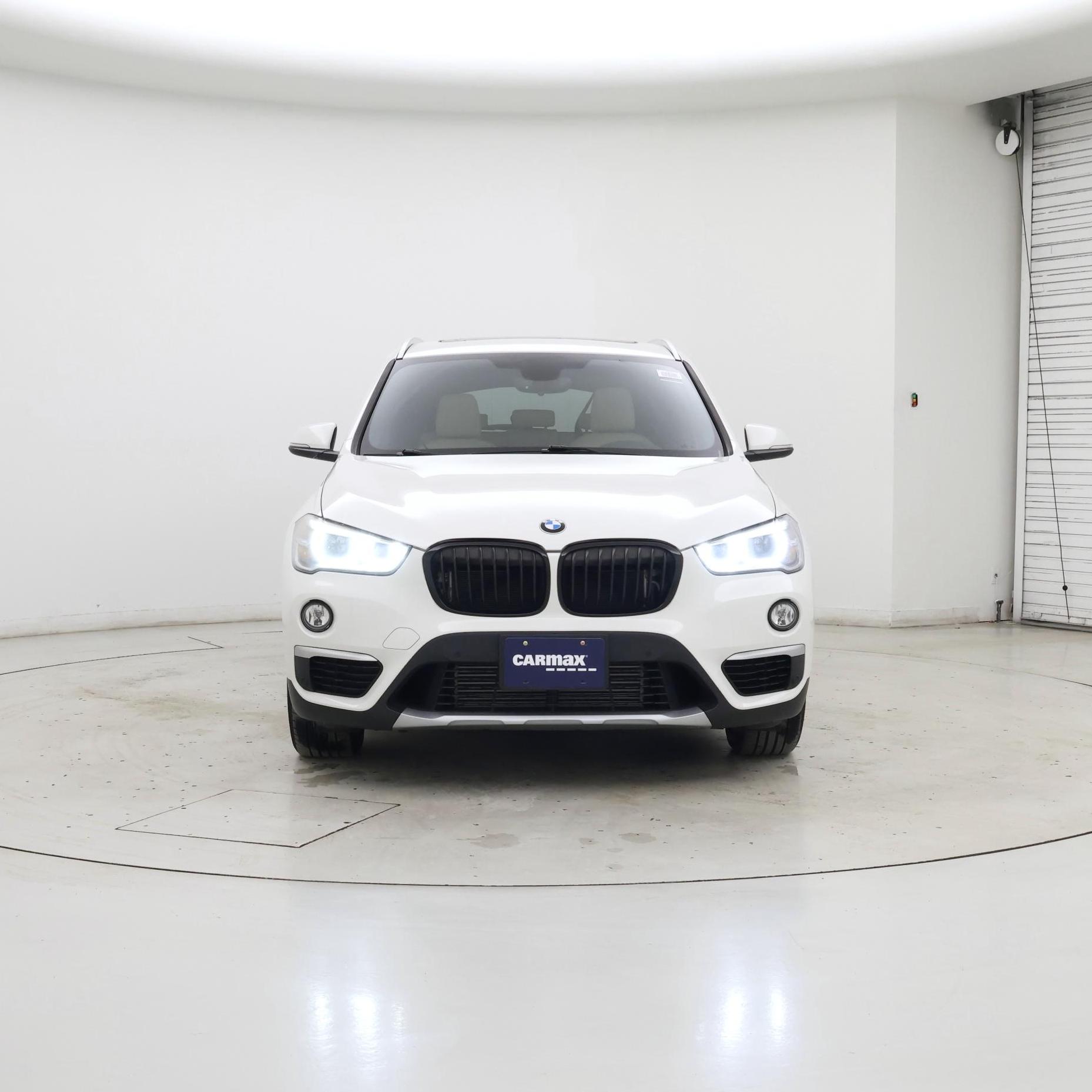 Thumbnail: 2017 BMW X1 - 5