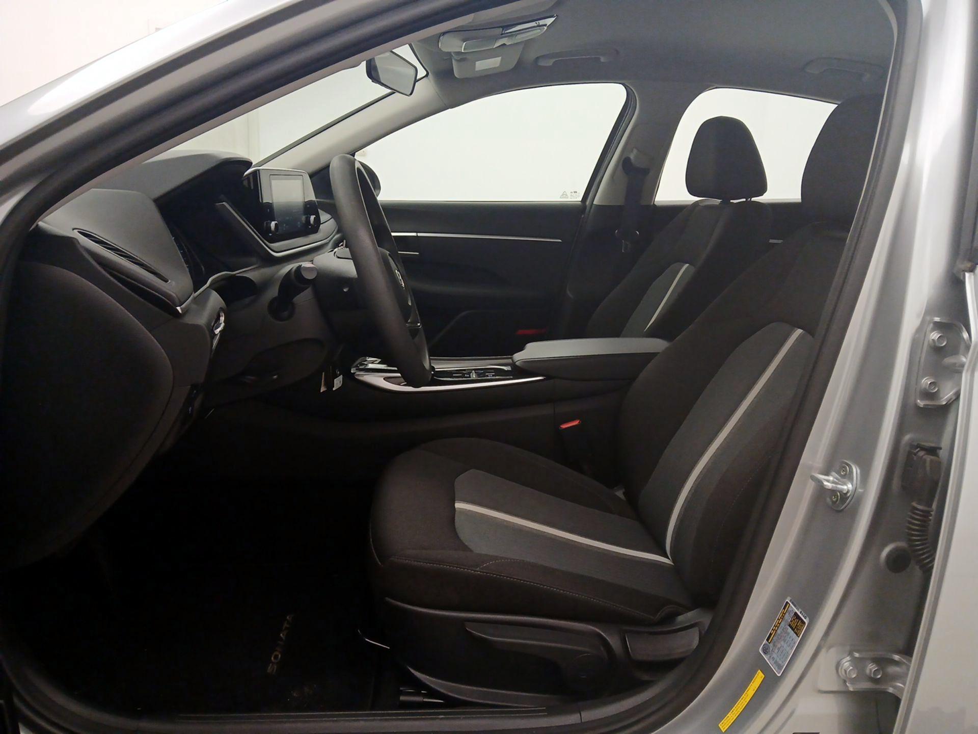 Thumbnail: 2021 Hyundai Sonata - 11