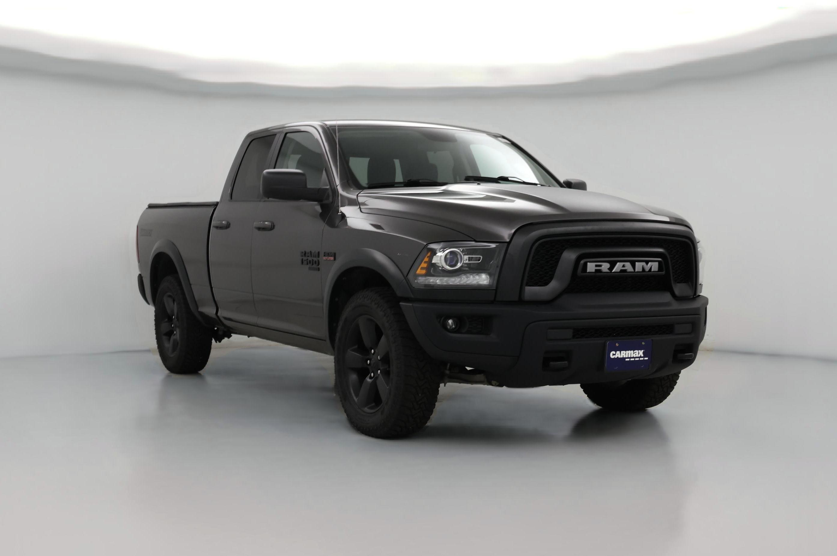 Thumbnail: 2019 RAM 1500 Classic - 1