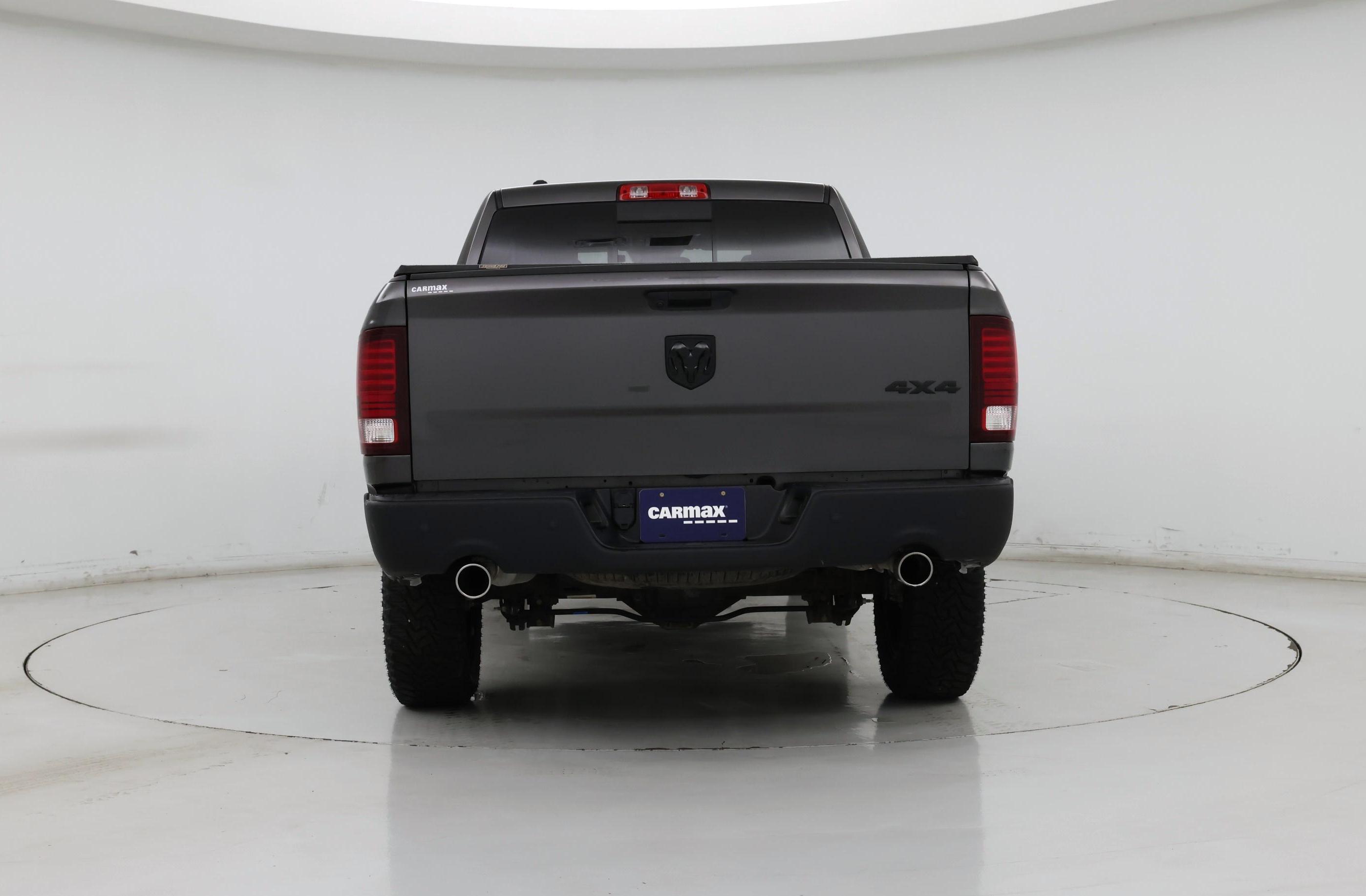 Thumbnail: 2019 RAM 1500 Classic - 6