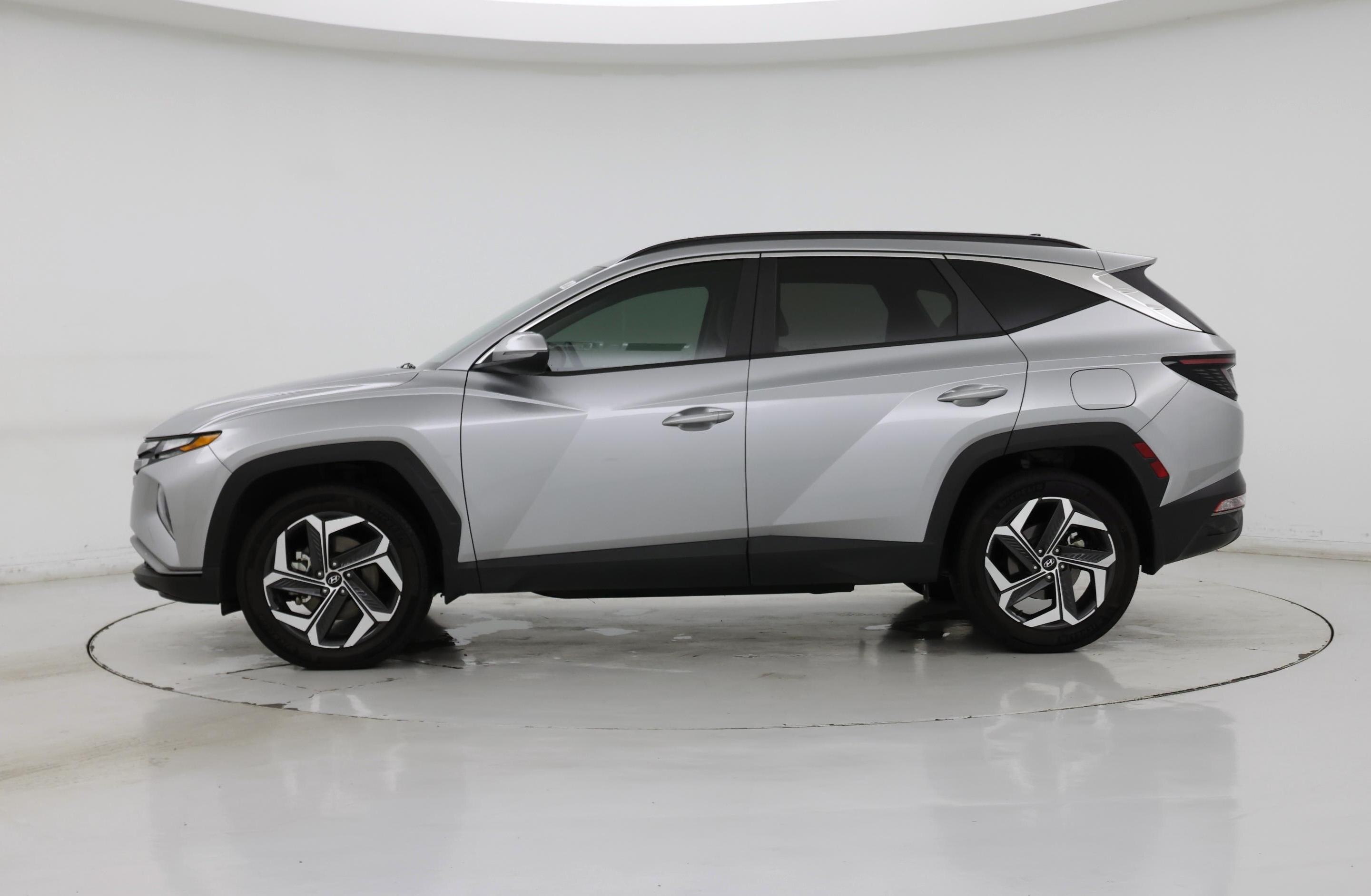 Thumbnail: 2023 Hyundai Tucson - 3
