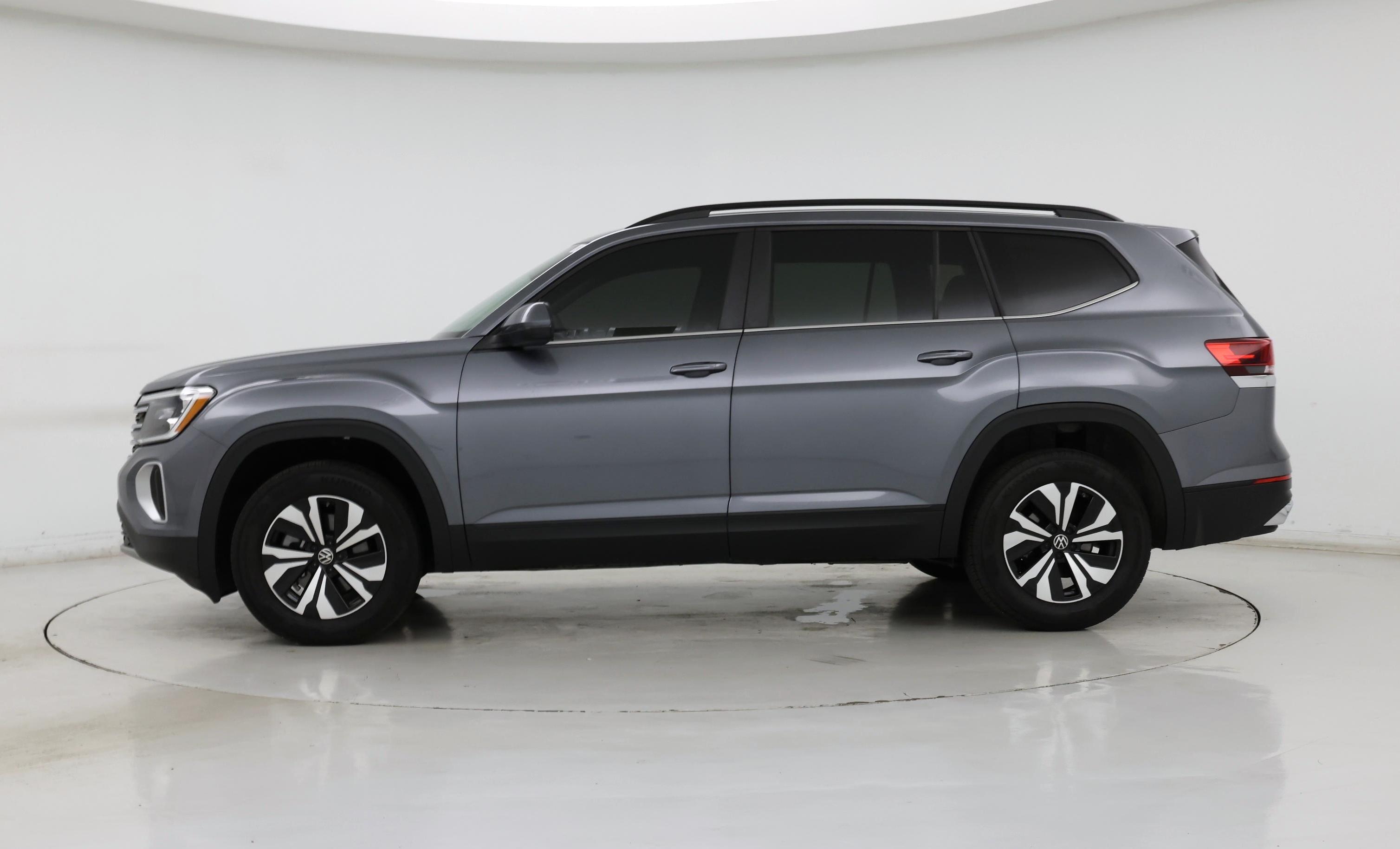 Thumbnail: 2024 Volkswagen Atlas - 3