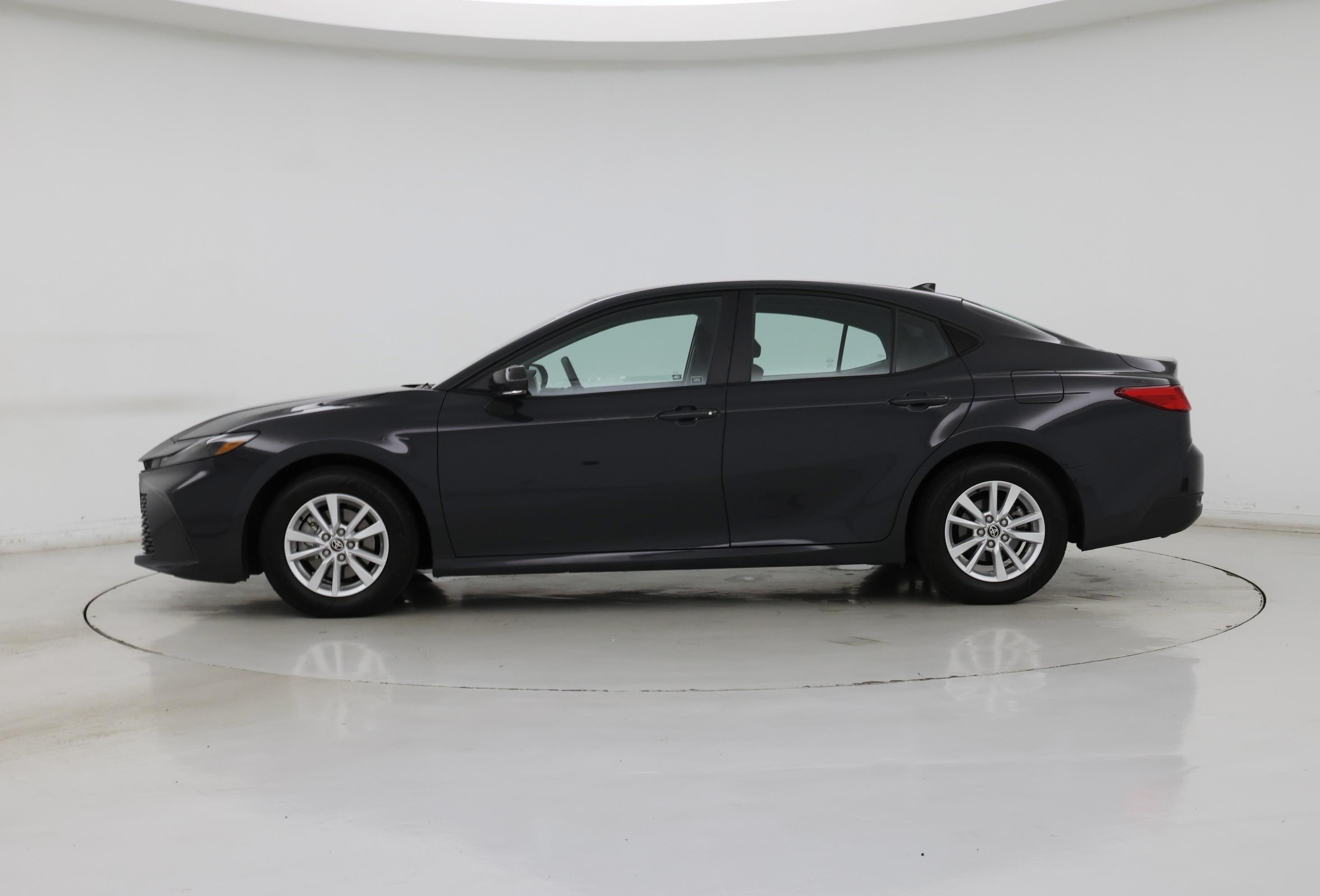 Thumbnail: 2025 Toyota Camry - 3