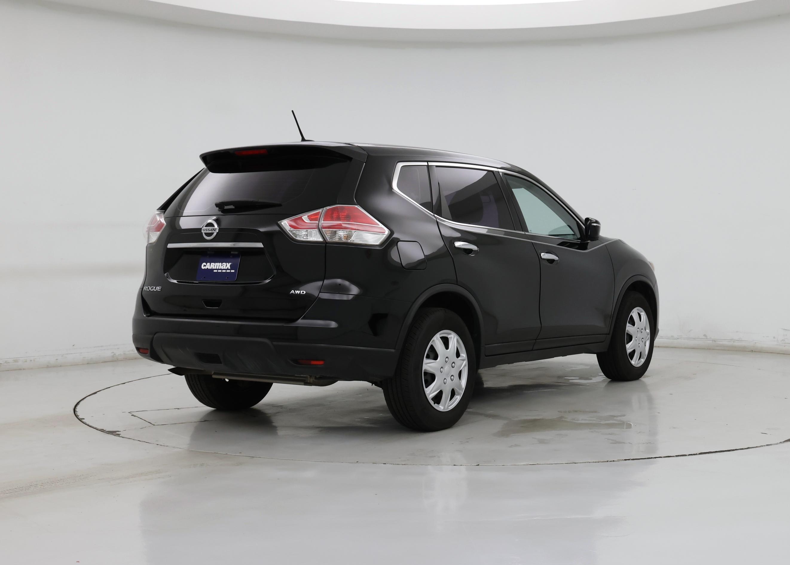Thumbnail: 2015 Nissan Rogue - 8