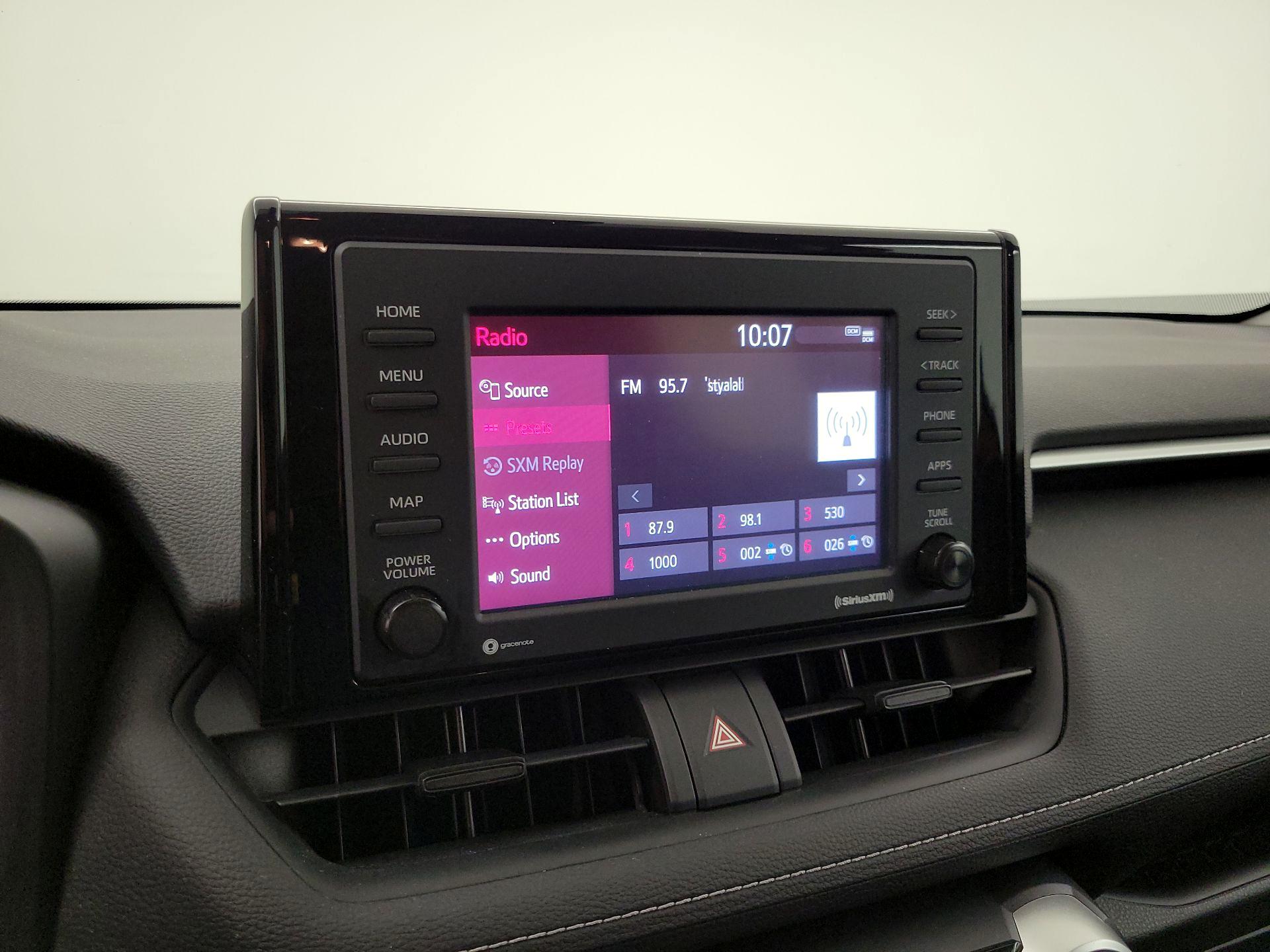 Thumbnail: 2020 Toyota RAV4 - 15